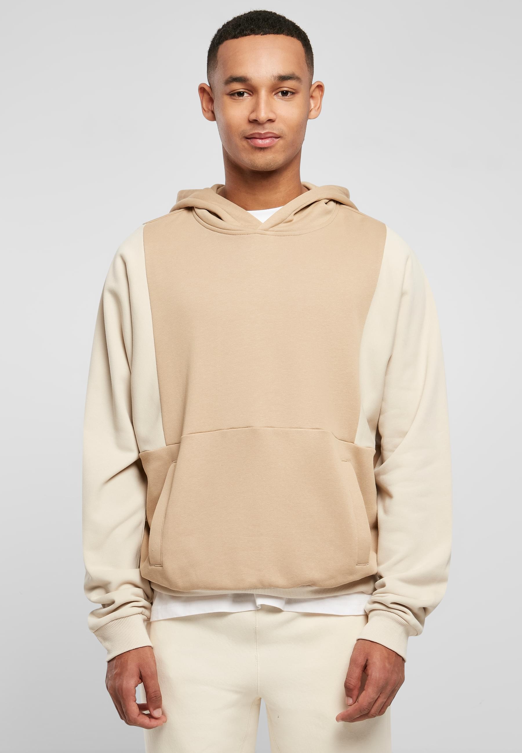 URBAN CLASSICS Kapuzensweatshirt »Urban Classics Herren Cut On Sleeve Hoody«, (1 tlg.)