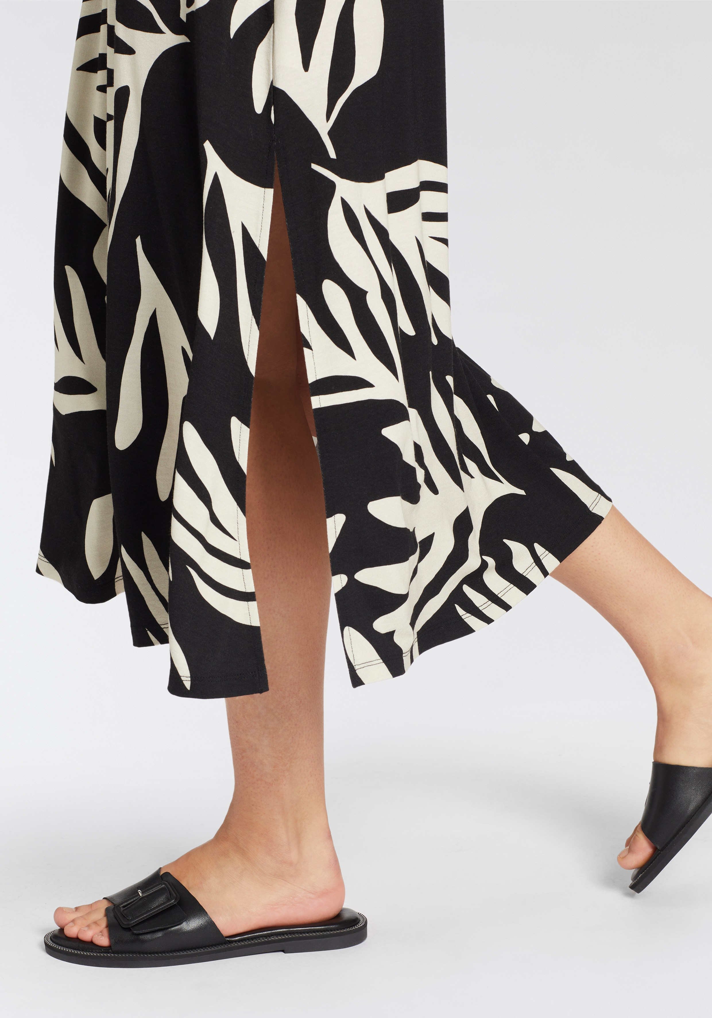 Thumbnail - Laura Scott Sommerkleid, mit femininem Allover-Print