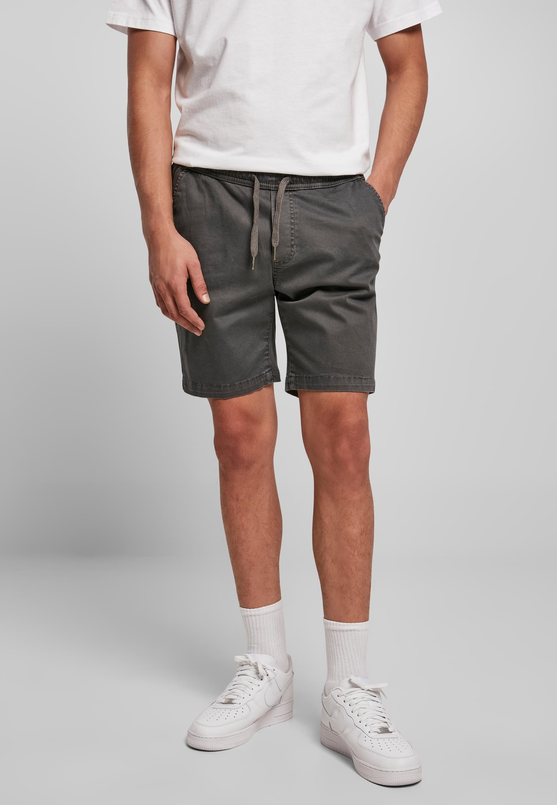 URBAN CLASSICS Stoffhose »Urban Classics Herren Stretch Twill Joggshorts«, (1 tlg.)