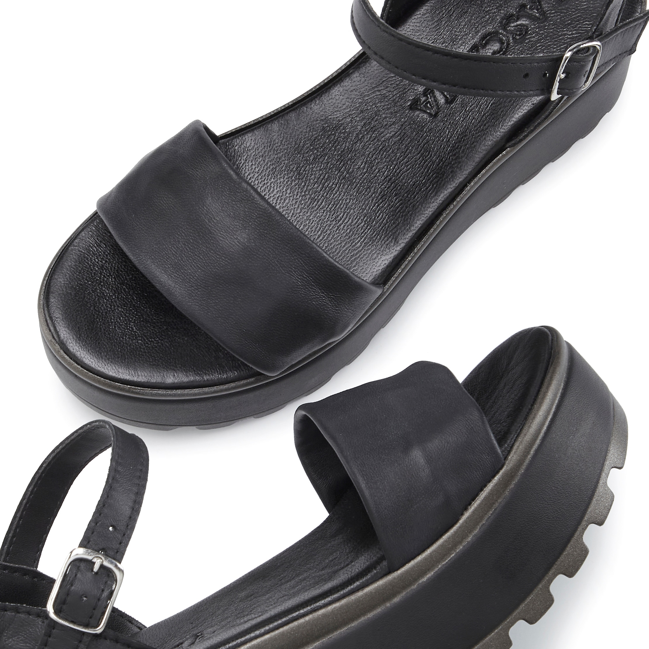 LASCANA Sandalette »Riemchensandalette, Sandale, Sommerschuh«, aus Leder mit Keilabsatz