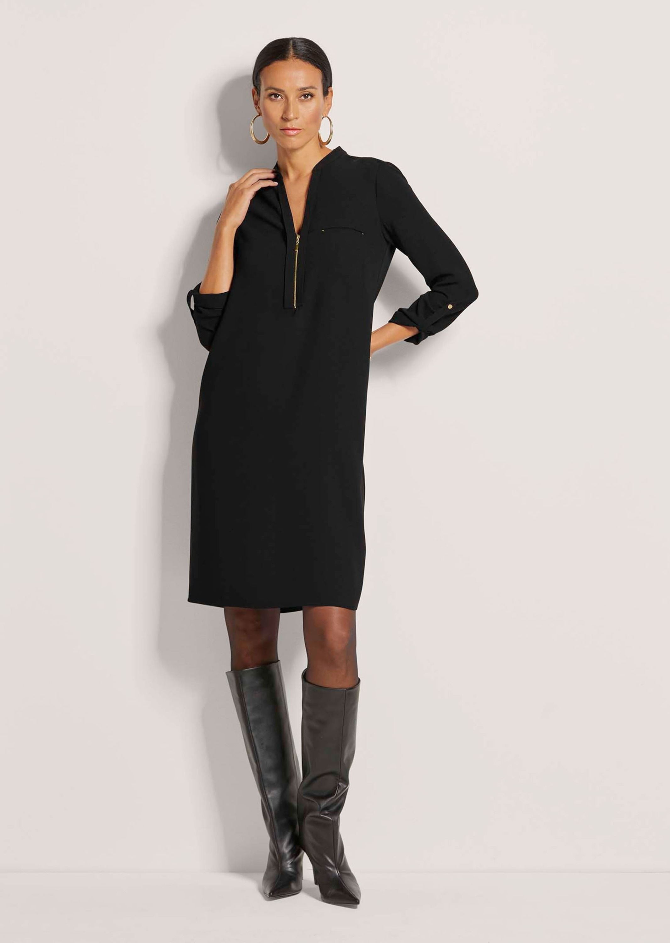 Thumbnail - MADELEINE Midikleid "Kleid Shirtkleid mit Rundhals mit V-Schlitz"