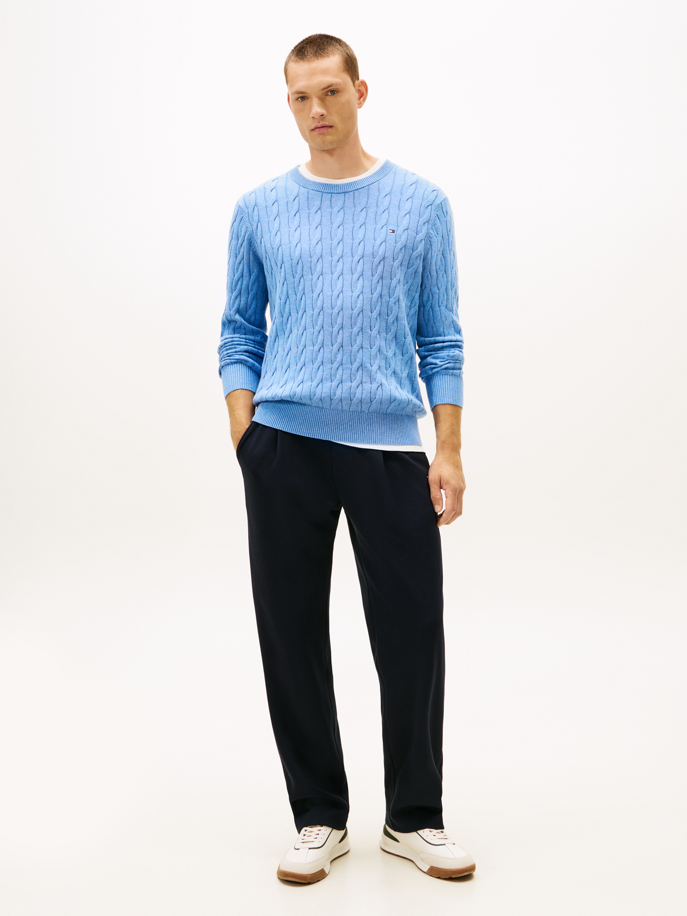 Tommy Hilfiger Strickpullover »CLASSIC CABLE CREW NECK mit Strukturstrick und Flaglabel«