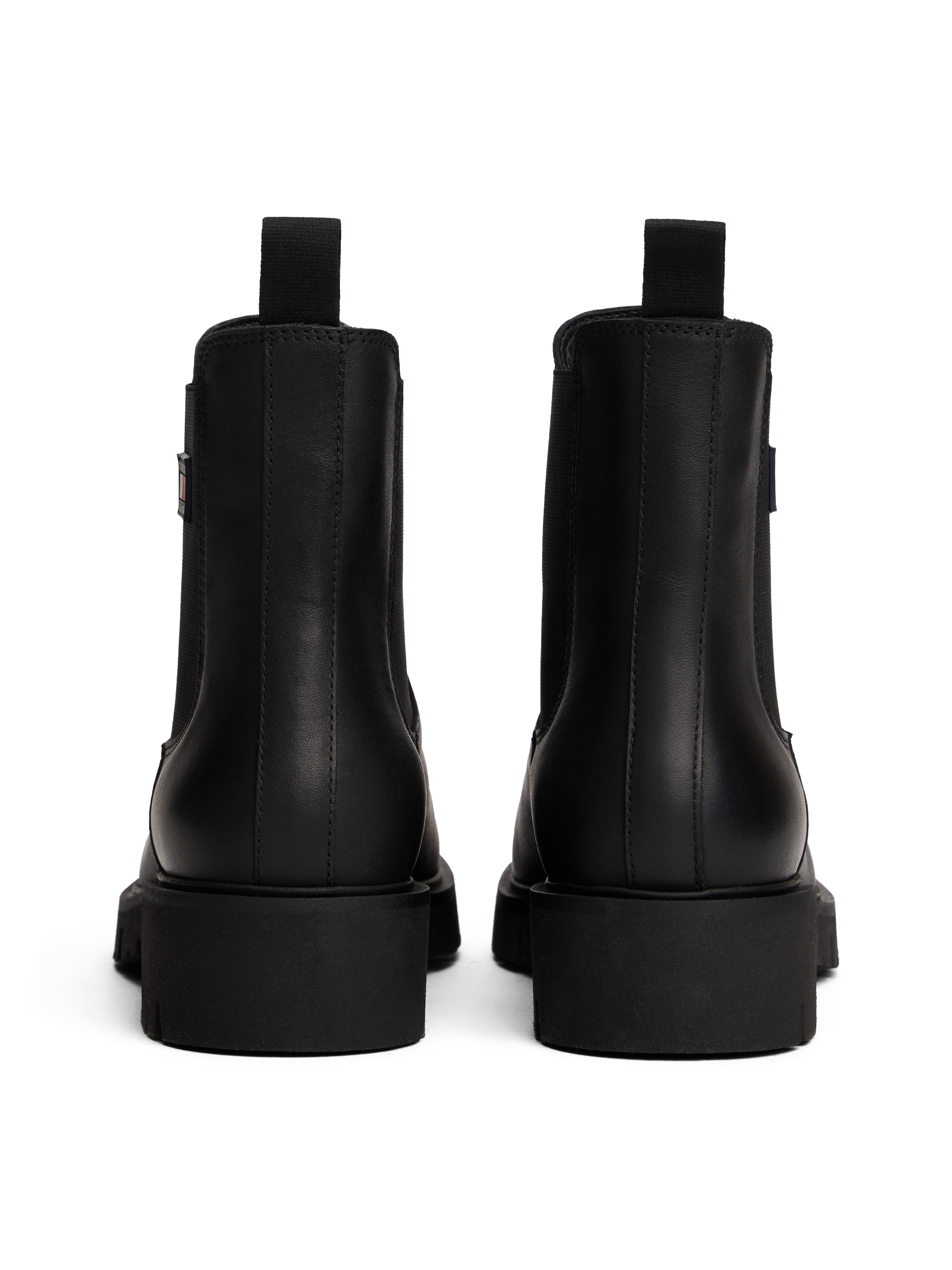 Tommy Jeans Chelseaboots »TJW CHELSEA LEATHER BOOT«, Blockabsatz, Schlupfboots, Stiefelette mit typischer Logoflagge