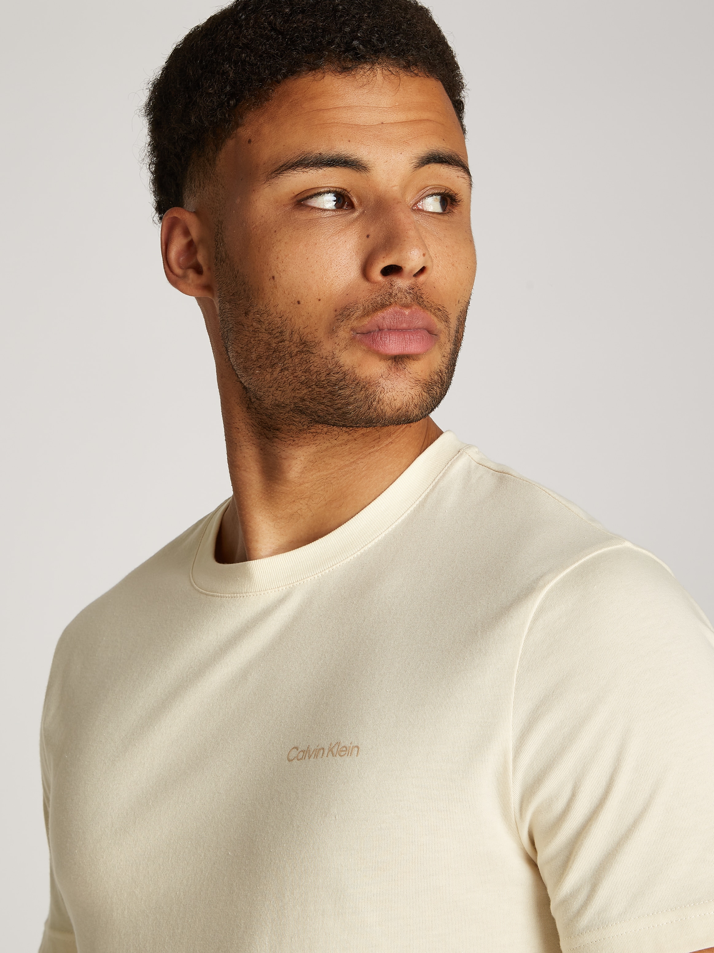 Calvin Klein T-Shirt »ENLARGED BACK LOGO T-SHIRT«, mit Logodruck