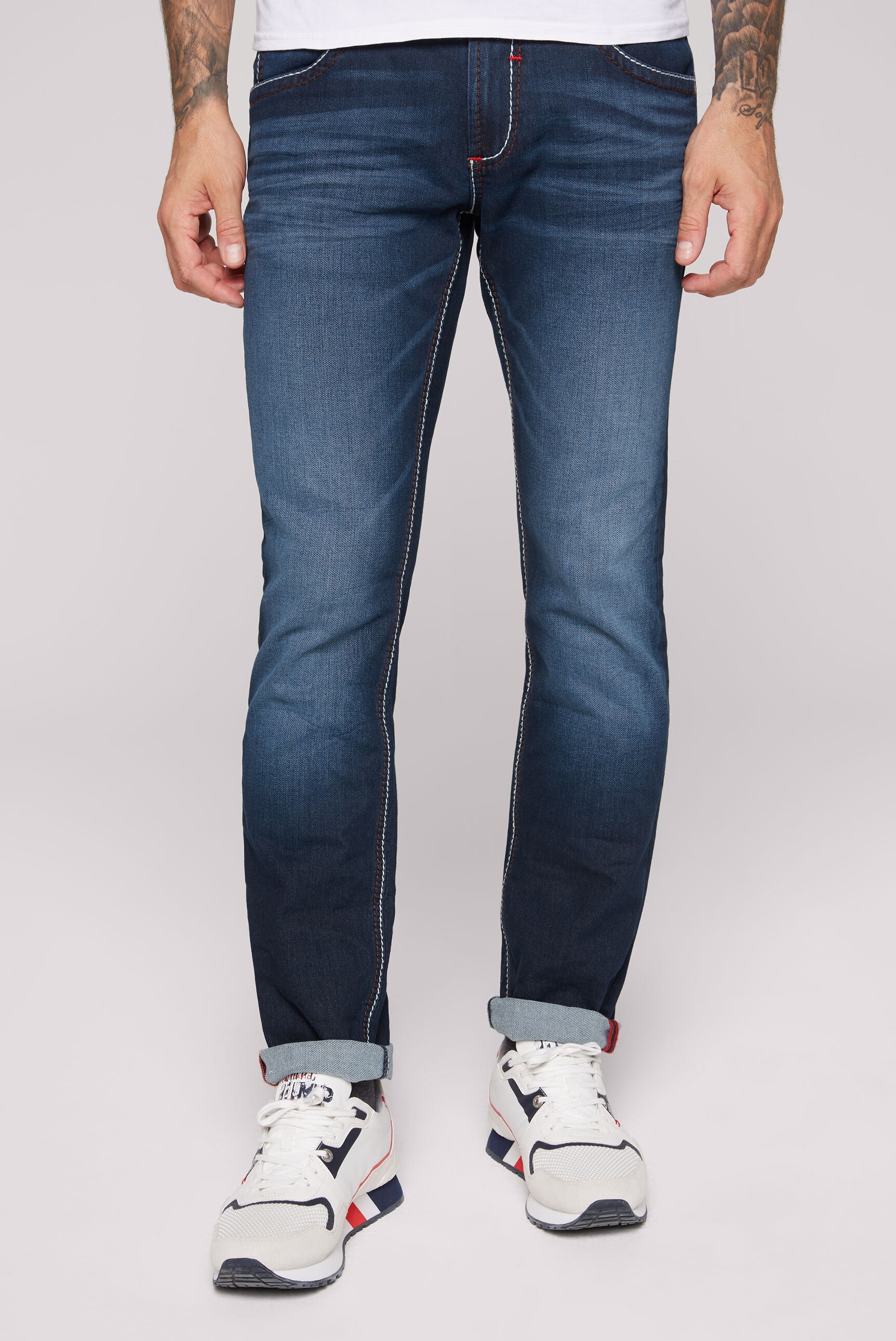 CAMP DAVID Regular-fit-Jeans su plotis Nähten