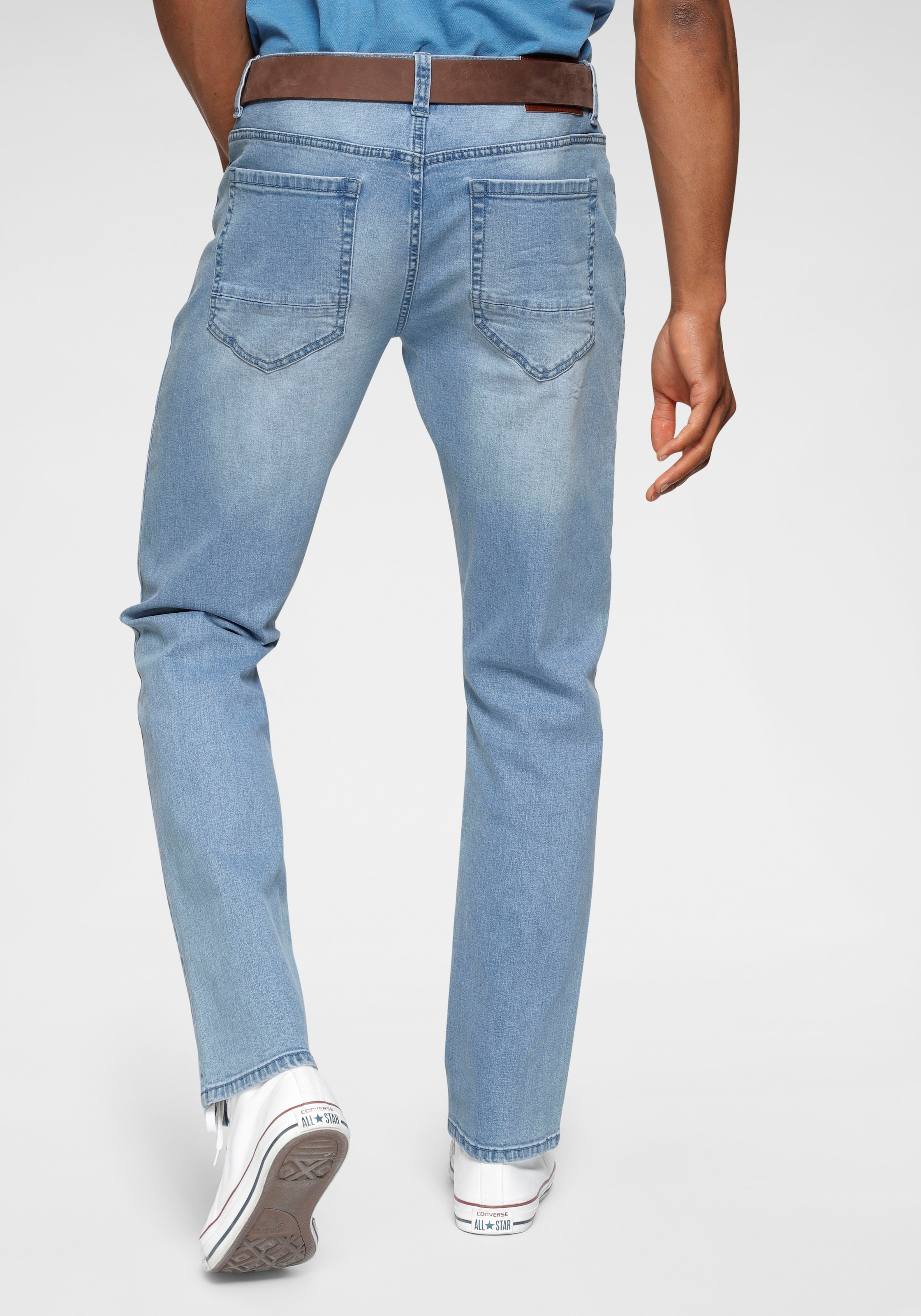 Bruno Banani Straight-Jeans "Hutch", gerade Beinform, mit Destroyed-Effekte günstig online kaufen