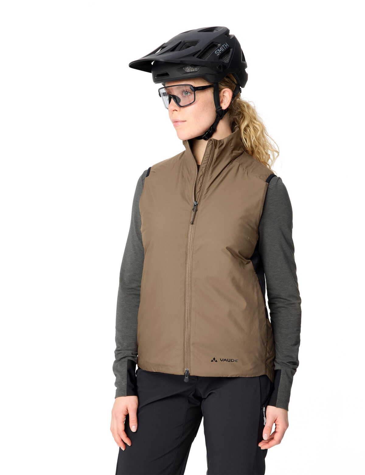 VAUDE Funktionsweste »WOMEN'S MOAB INSULATION LIGHT VEST« mit PrimaLoft®-Isolierung, wind- und wasserabweisend