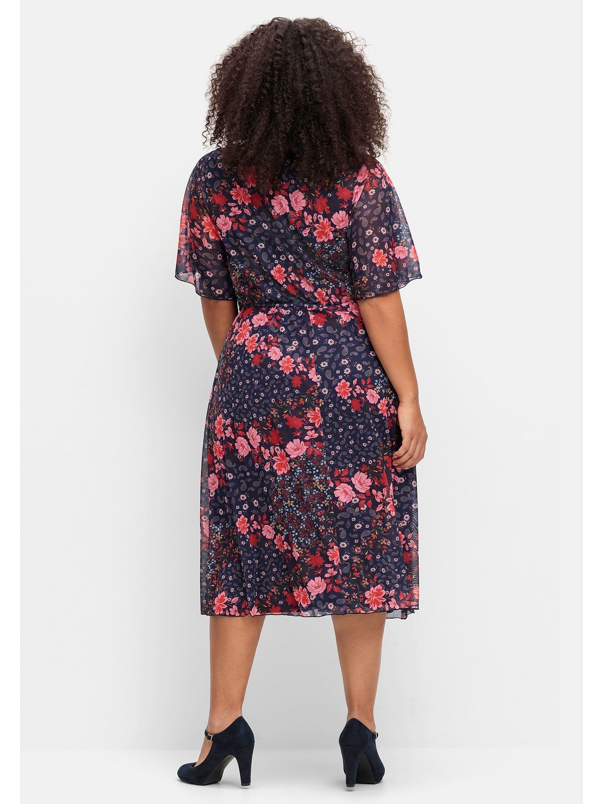 sheego by Joe Browns Sommerkleid »Große Größen«, mit Blumendruck und blickdichtem Futter