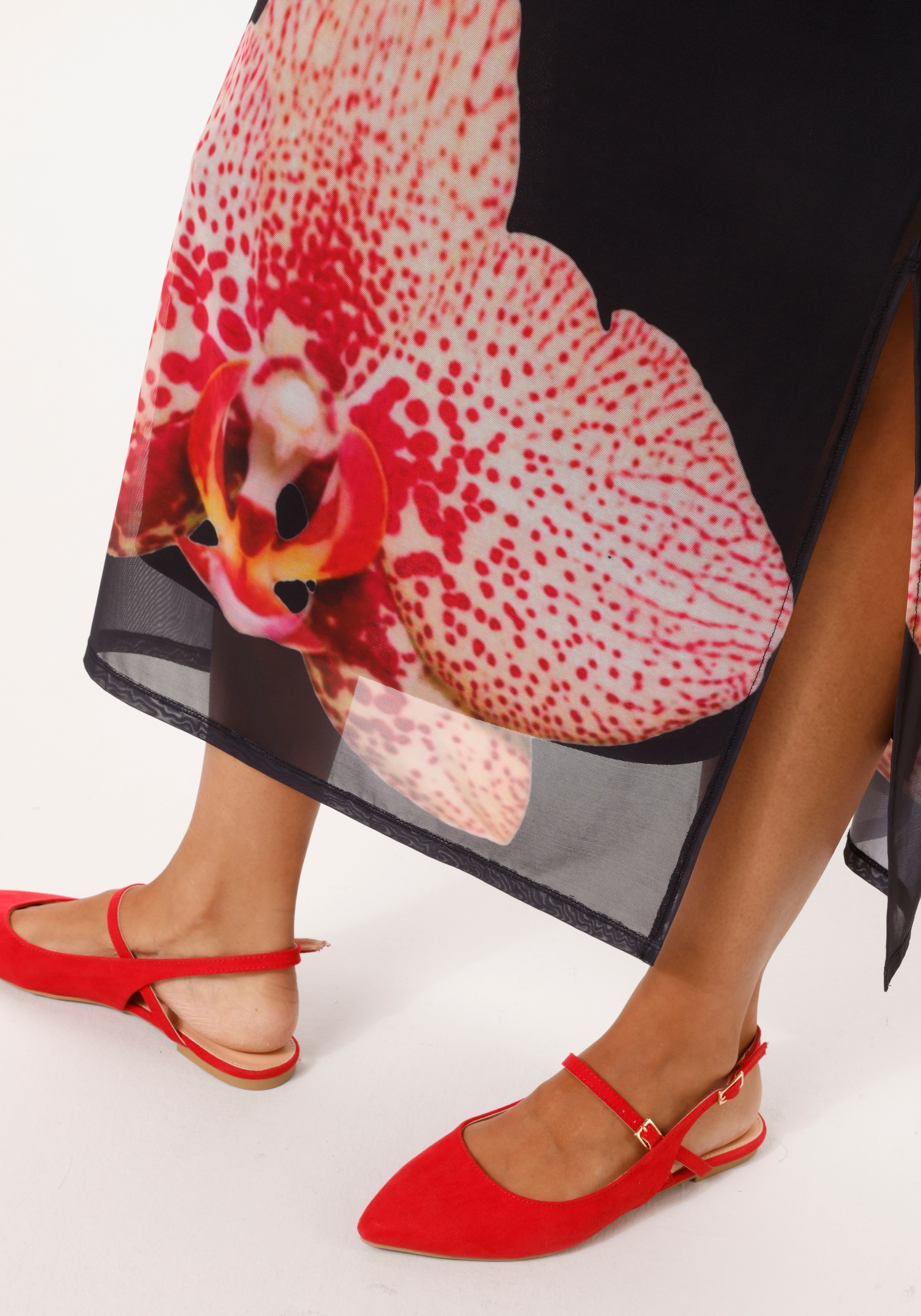 Aniston CASUAL Sommerkleid mit großflächigen Batikblüten bedruckt - NEUE KOLLEKTION