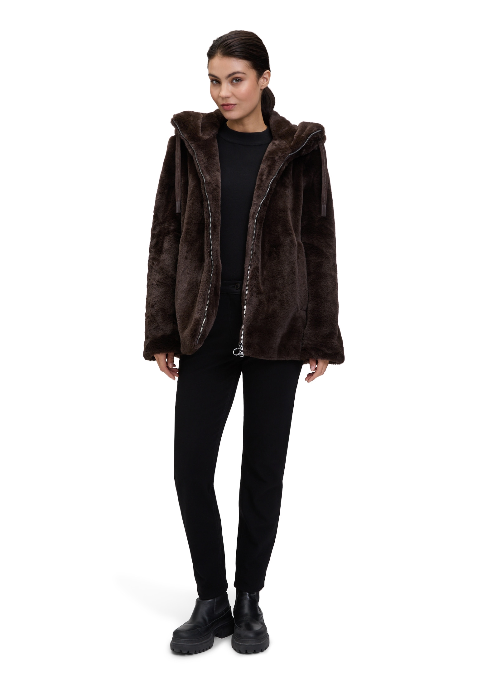 Betty Barclay Plüschjacke »Betty Barclay Damen Plüschjacke mit Kapuze«, mit Kapuze