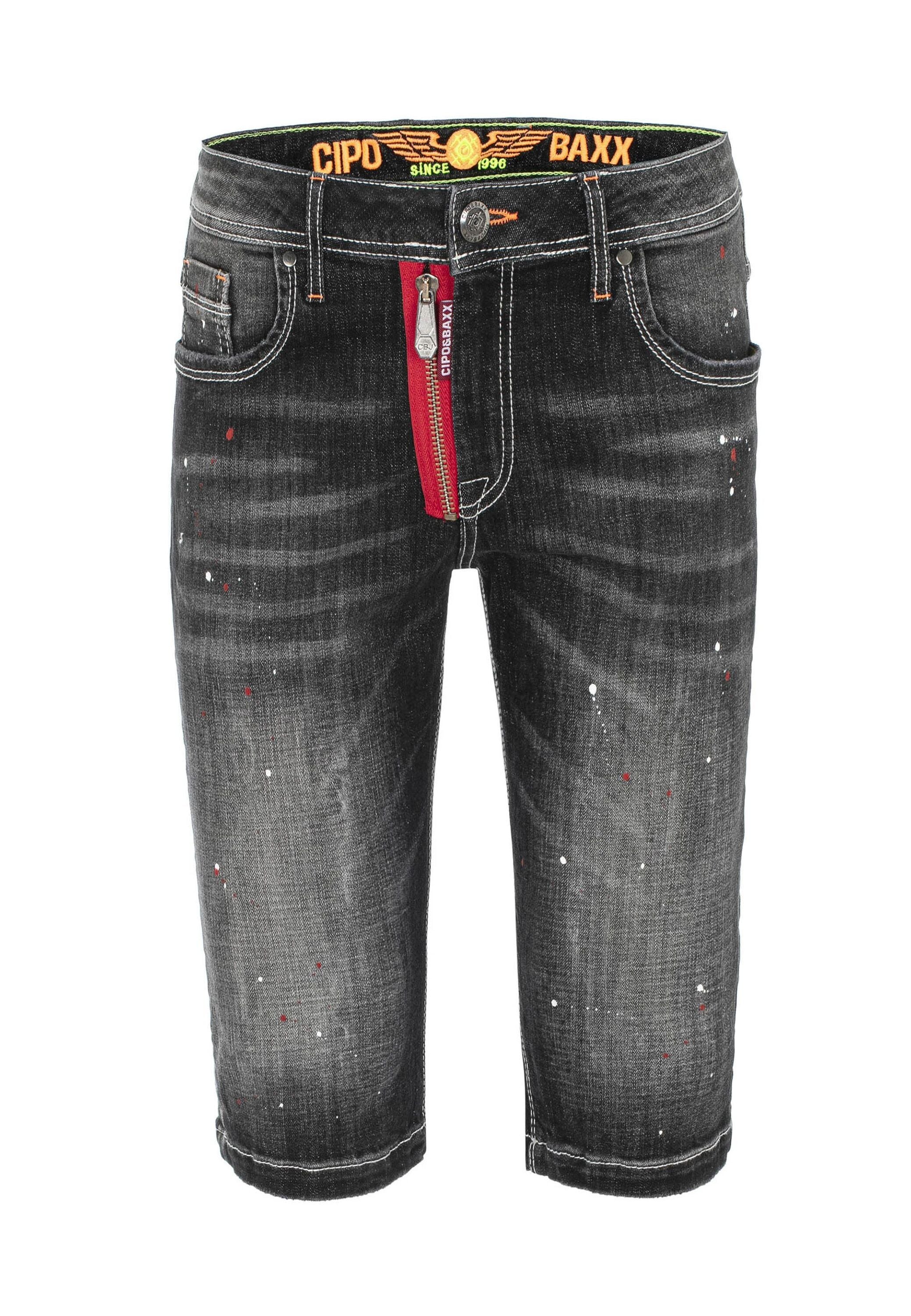 Cipo & Baxx Jeansbermudas »Bermuda & Short«, mit trendigen Farbklecksen, CK240