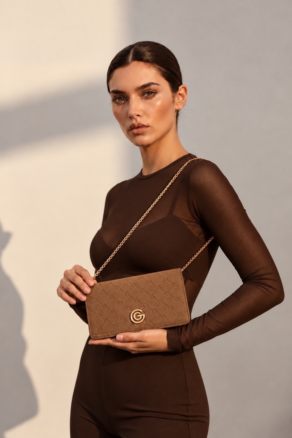 GABRIELLA G By Gabriella Gucci Geldbörse »QUEEN« Damen Geldbeutel, Portemonnaie mit goldfarbener Umhängekette