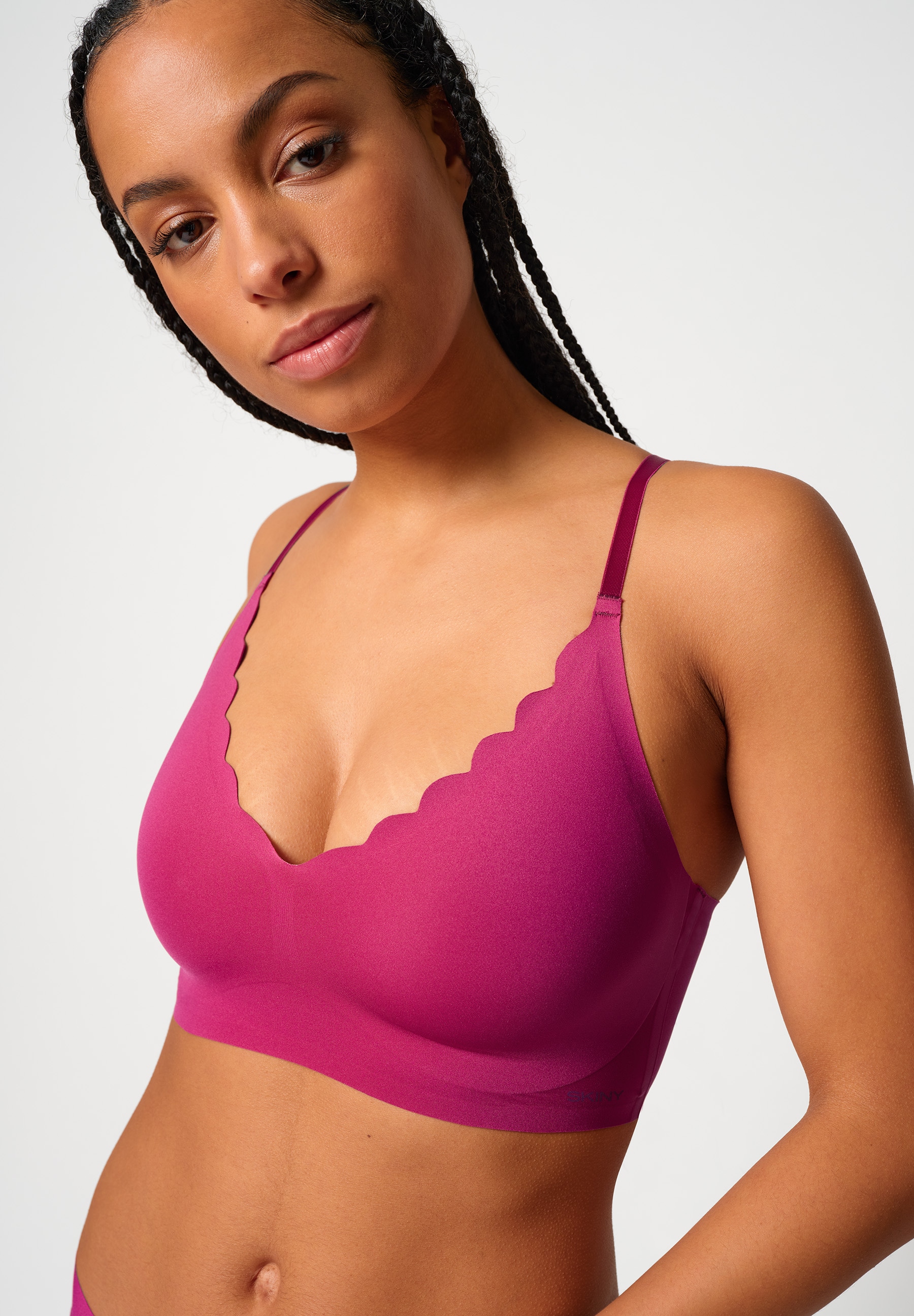 Skiny Bustier "Micro Essentials" herausnehmbare Pads, nahtlos, V-Ausschnitt günstig online kaufen