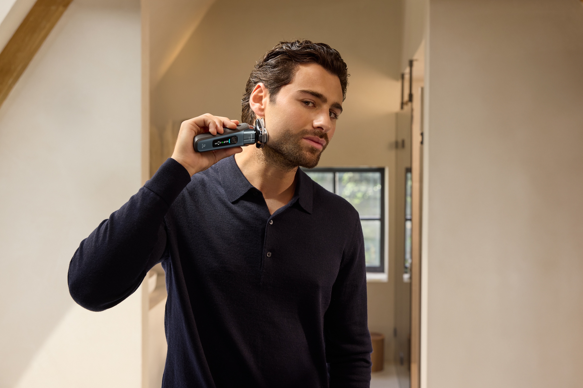 Philips Elektrorasierer »Series i9000 X9001/10«, integrierter Präzisionstrimmer, mit SkinIQ Technologie, inkl. Reiseetui