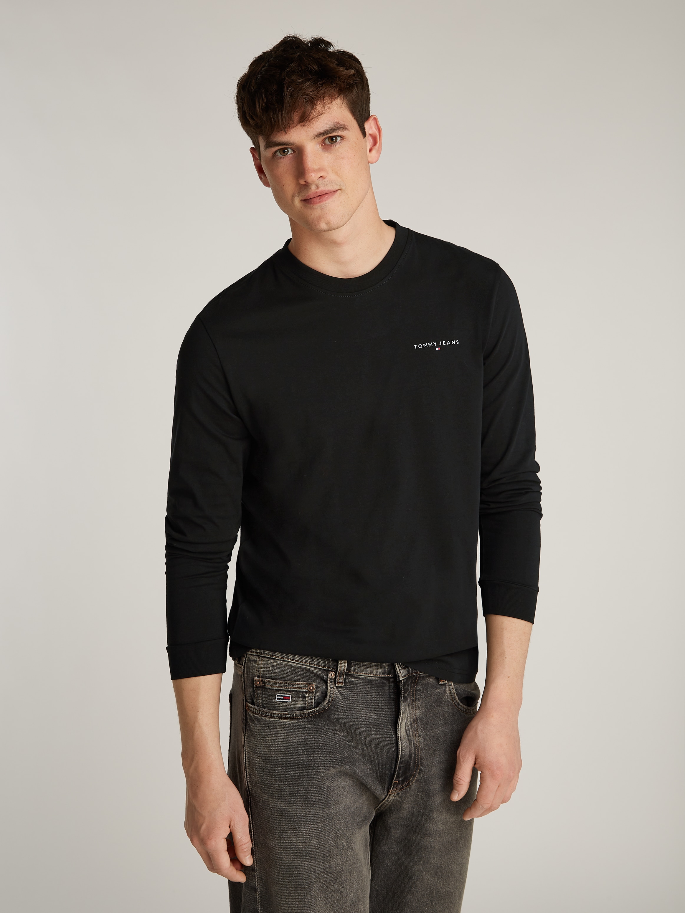 Tommy Jeans Langarmshirt "TJM SLIM LINEAR CHEST LS TEE EXT", in Unifarbe günstig online kaufen