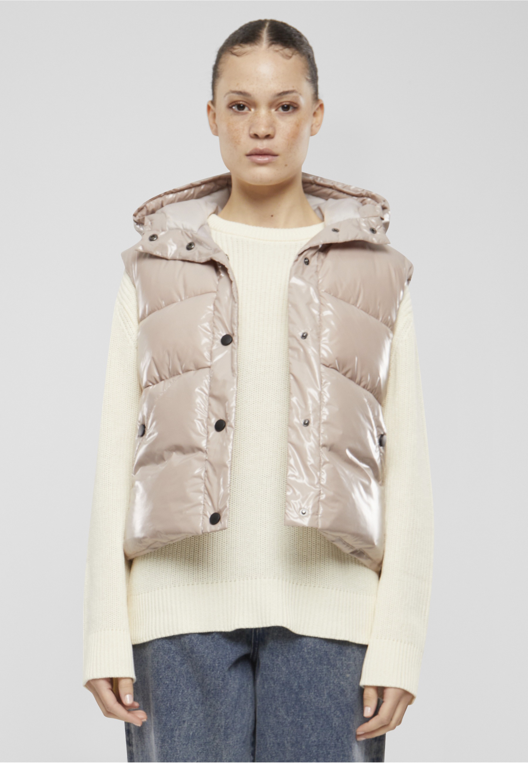 URBAN CLASSICS Steppweste »Urban Classics Ladies Recycled Shiny Puffer Vest with Hood«