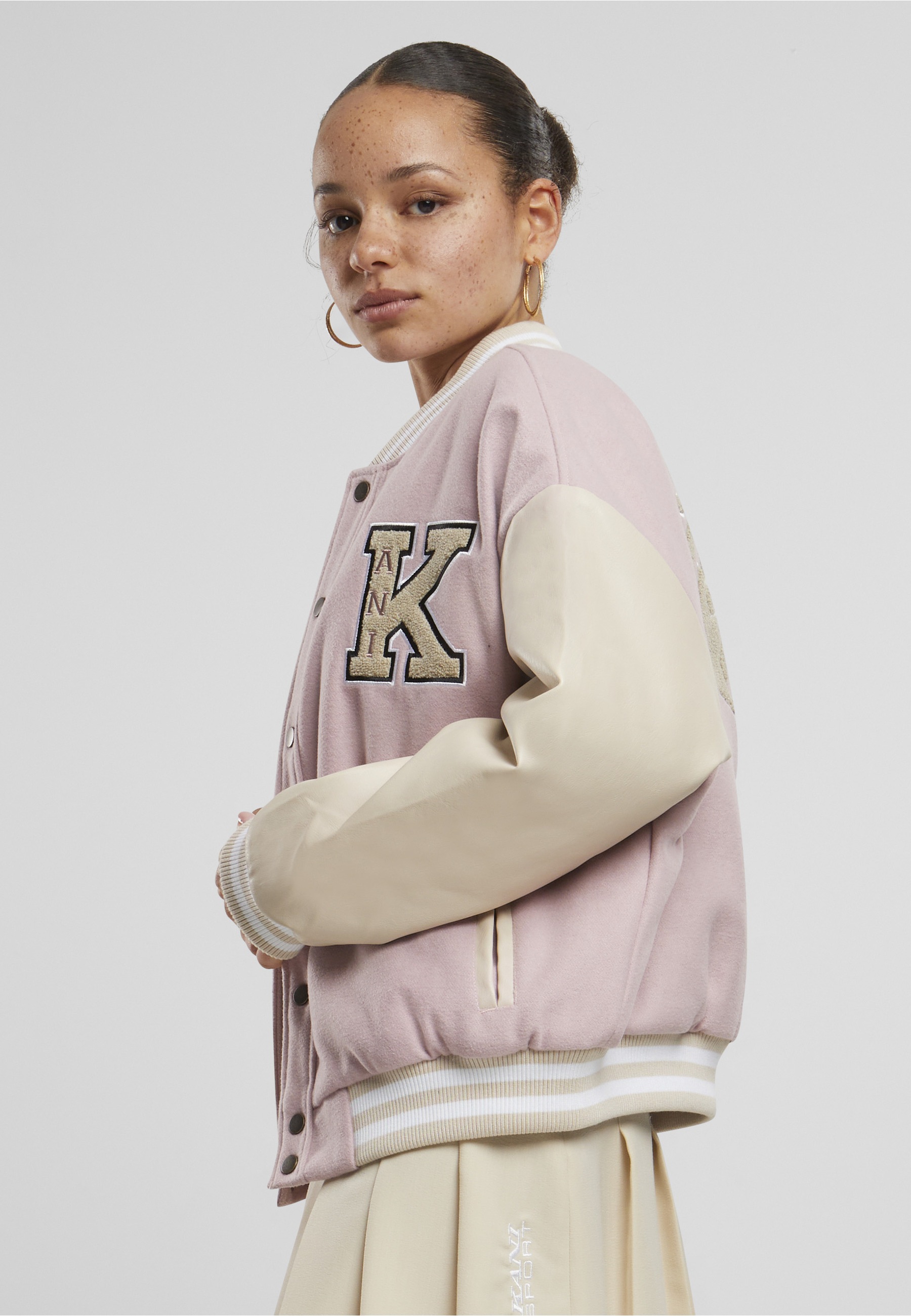Karl Kani Collegejacke »Karl Kani Karl Kani Retro Patch Star Logo OS College Jacket« 1 Stk. tlg. ohne Kapuze