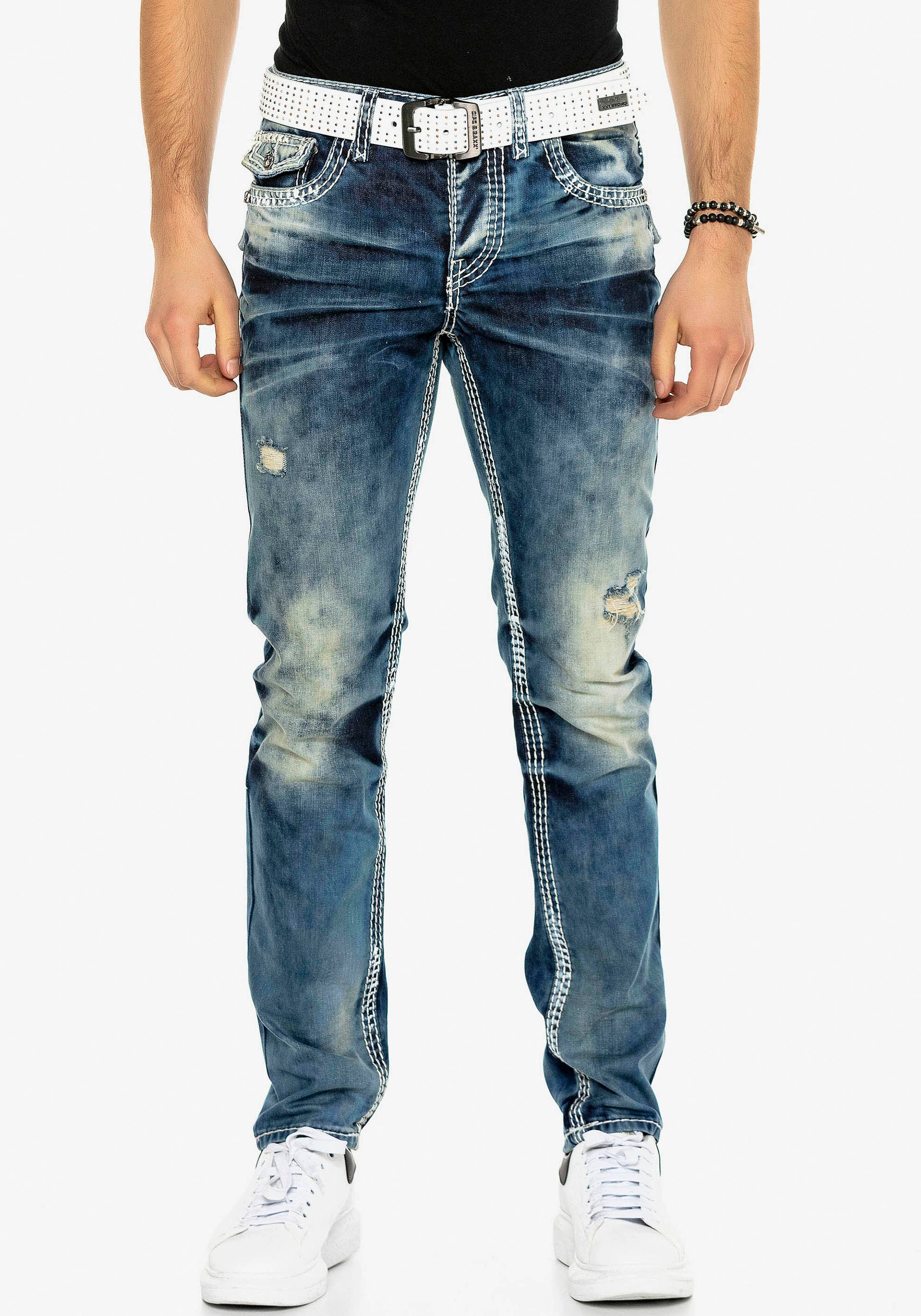 Cipo & Baxx mit Destroyed Effekt und vielen Details