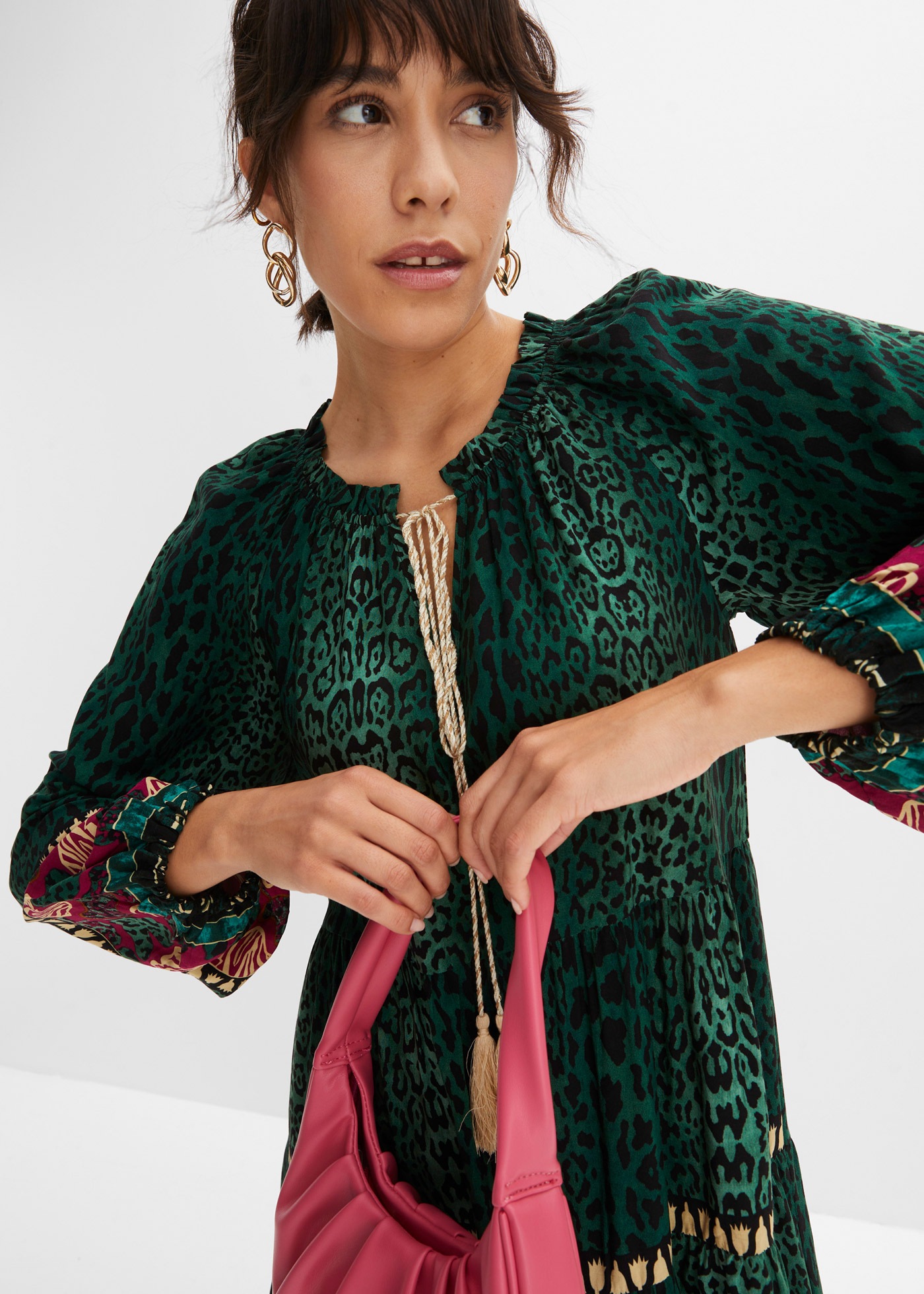 bonprix Tunikakleid »Tunika-Kleid aus fließender Viskose« Tunika-Kleid aus fließender Viskose