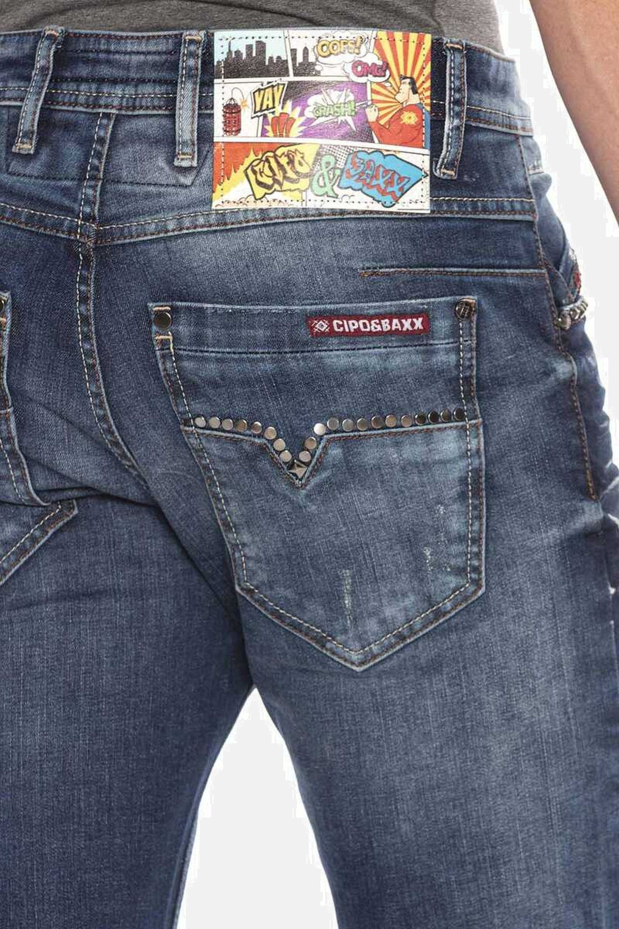 Cipo & Baxx 5-Pocket-Jeans »Jeans«, mit trendigen Used-Elementen, CD658