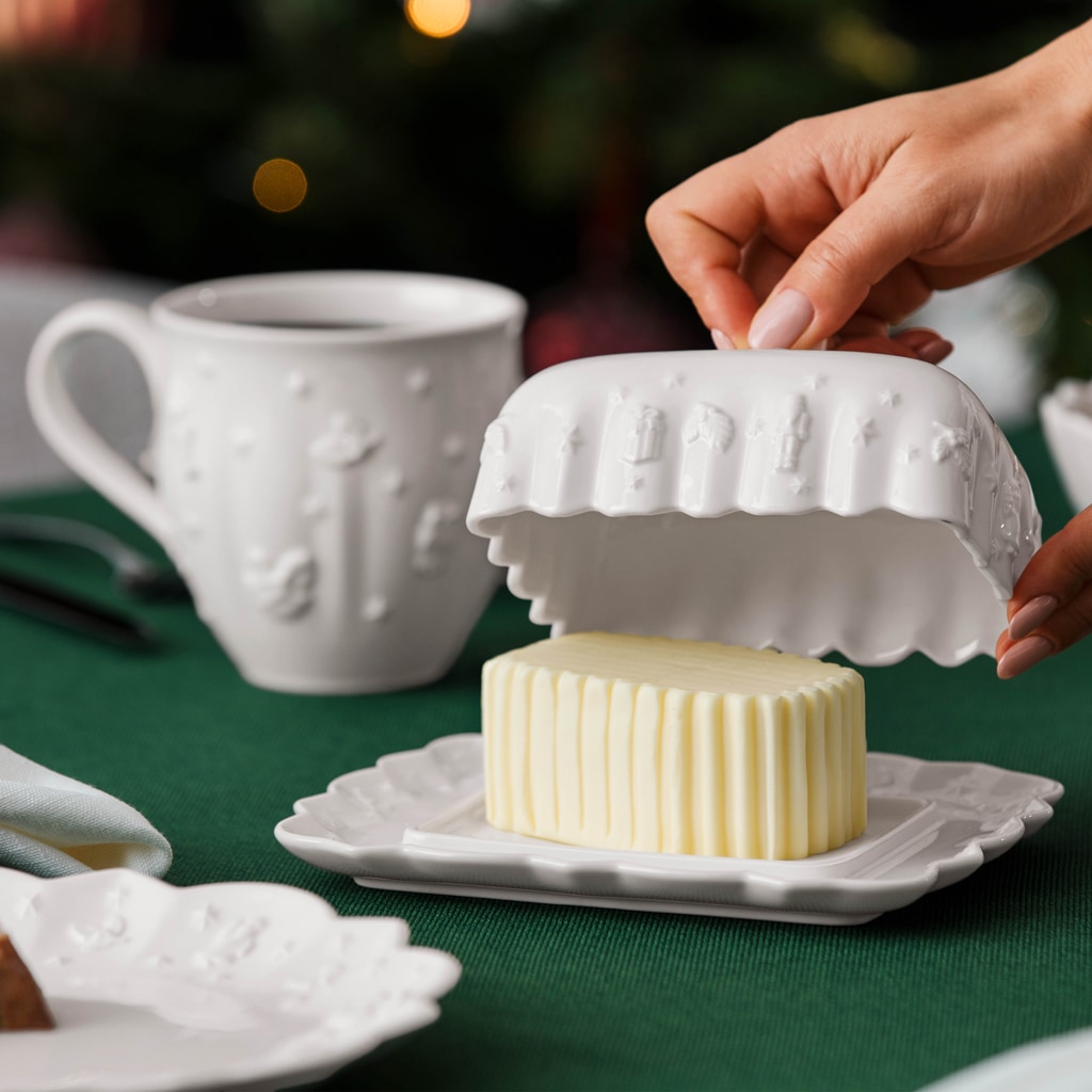 Villeroy & Boch Butterdose »Butterdose Toy's Delight Royal Classic 18,6 x 15,5 cm weiß« Spülmaschinenfest, Mikrowellensicher
