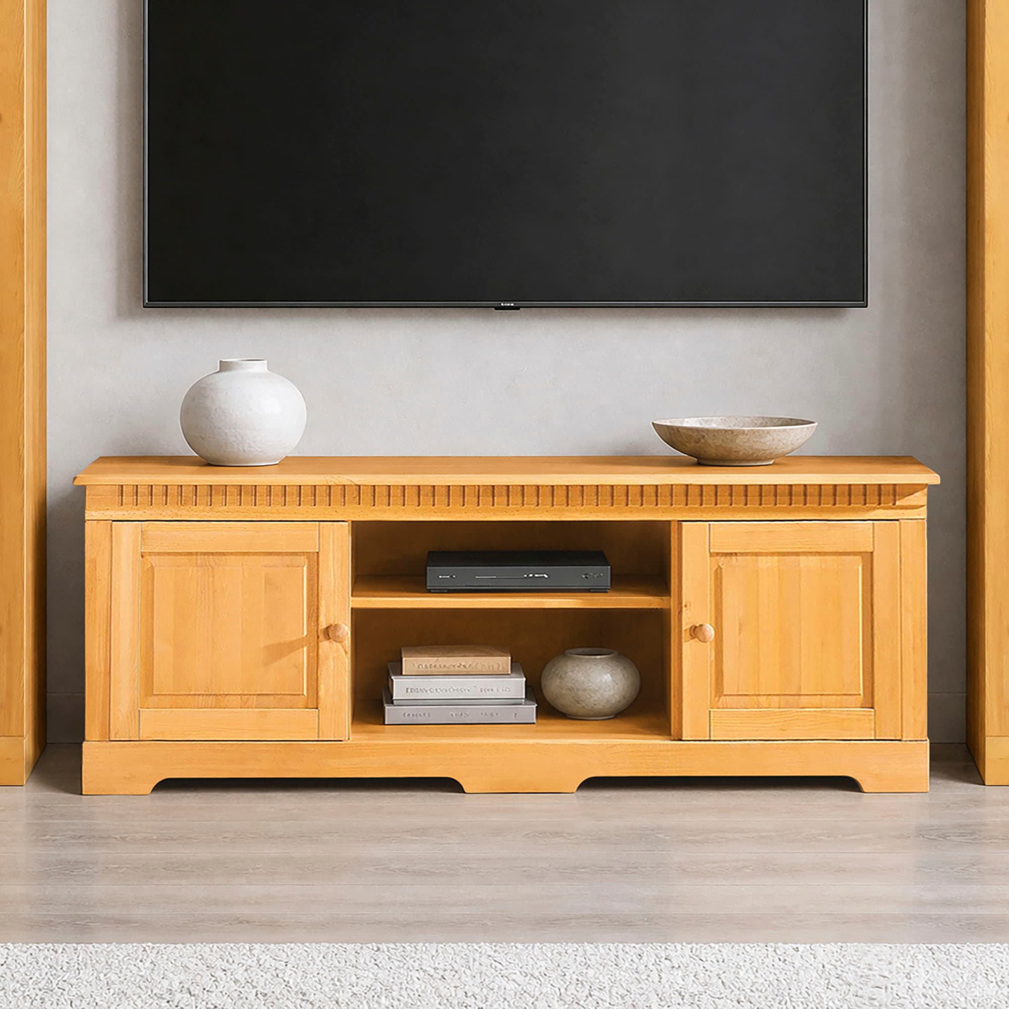 OTTO home Lowboard »Lisa« Kommode aus schönem massivem Kiefernholz, Breite 175 cm
