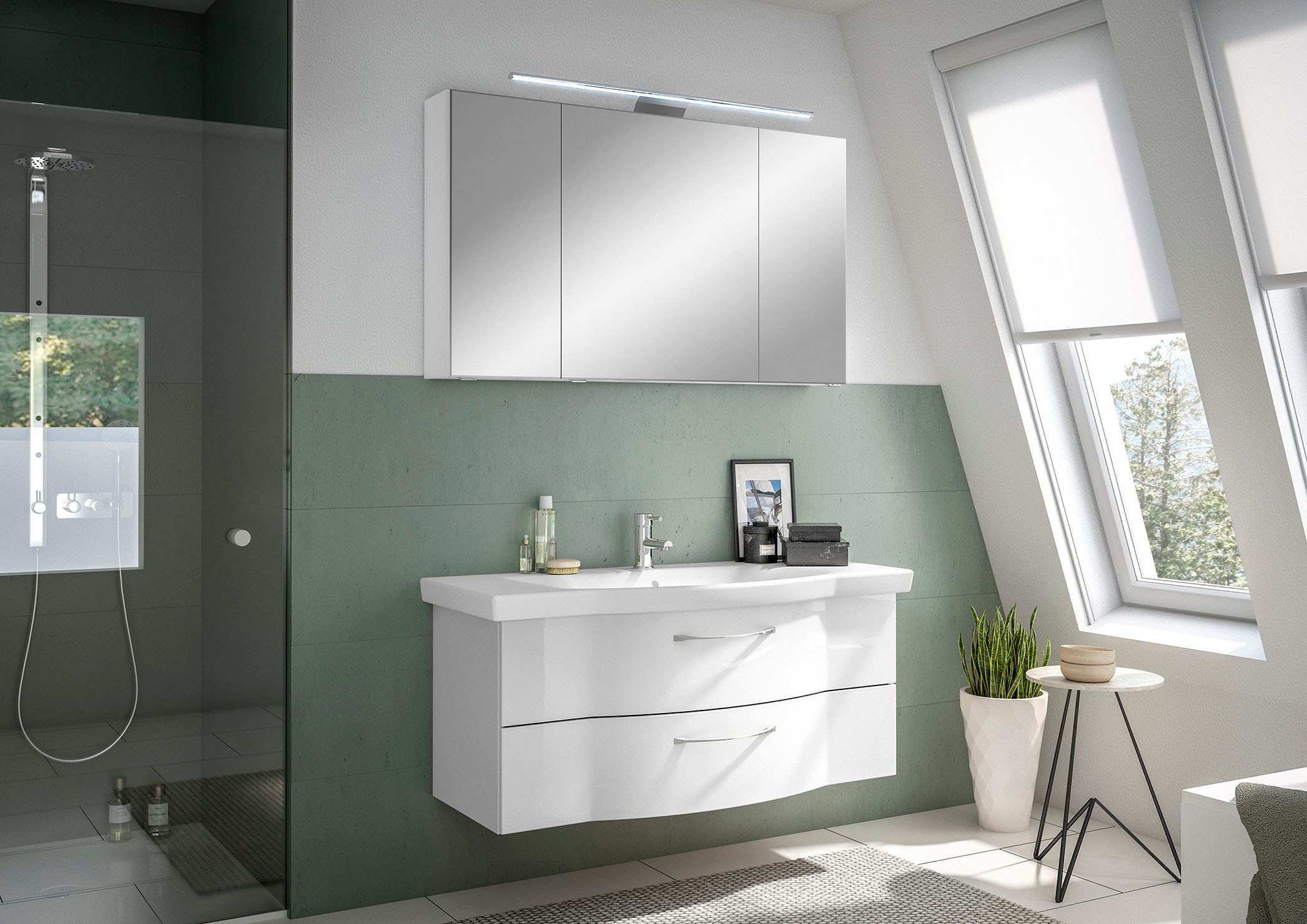 Saphir Badmöbel-Set »6005 Sprint Keramik-Waschtisch mit LED-Spiegelschrank, 122 cm breit«, (2 St.), Waschplatz inkl. Türdämpfer, 3 Türen, 2 Schubladen, Waschtisch Set