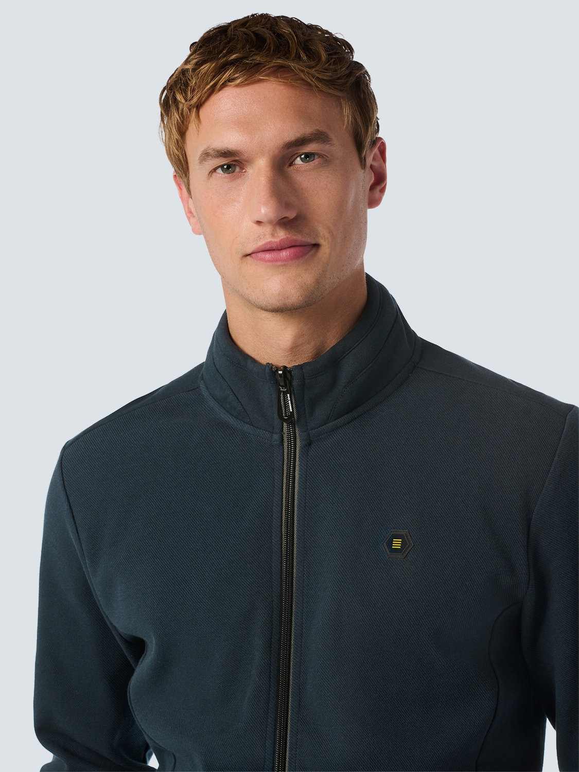NO EXCESS Sweater »No Excess Weste mit Twill-Jacquard und Reißverschluss«