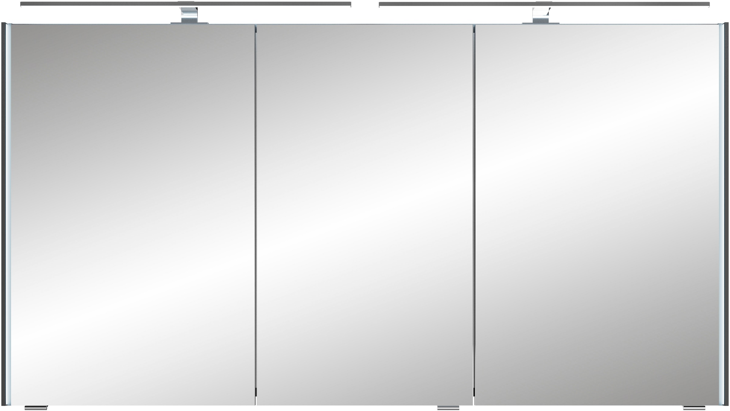 Saphir Spiegelschrank »Serie 7045 Badezimmer-Spiegelschrank inkl. LED-Beleuchtung, 3 Türen«, Badschrank 133,2 cm breit, inkl. LEDplus Schalter und Türdämpfer