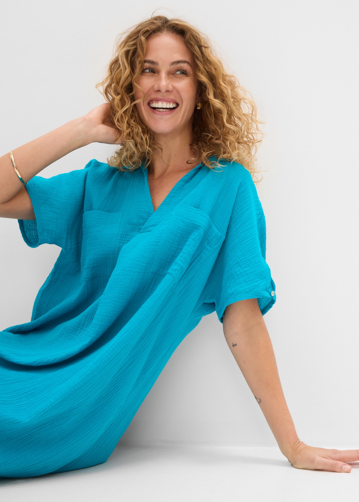 bonprix Tunikakleid Oversize-Passform, Kaftan-Schnitt, Kimonoärmel, aus Baumwolle