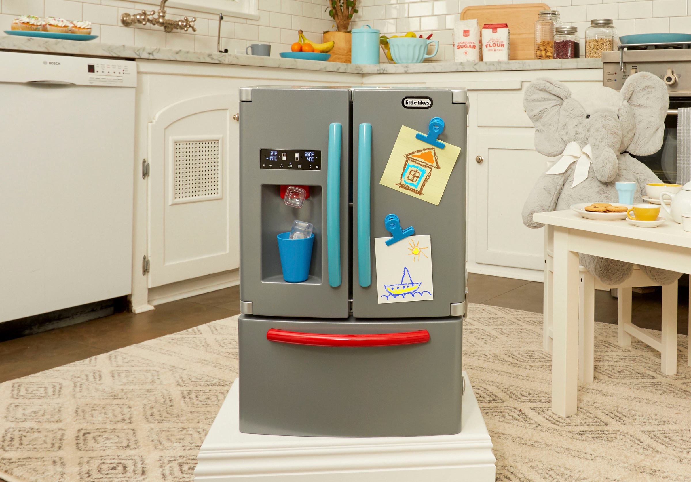 Little Tikes® Kinder-Kühlschrank »First Fridge«, mit Beleuchtung und Sound