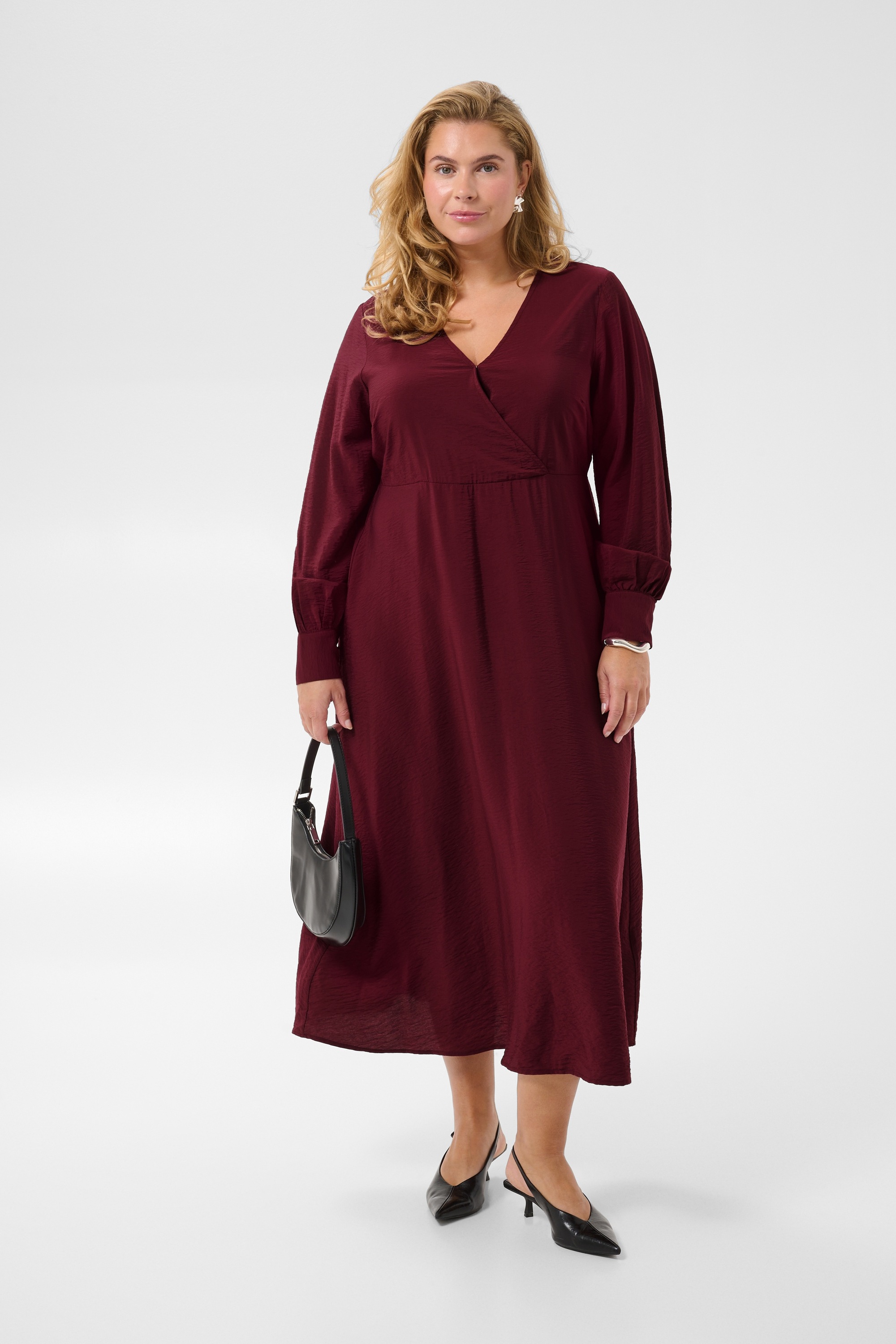 KAFFE Curve Midikleid »KAFFE Curve Kleid KCneela«