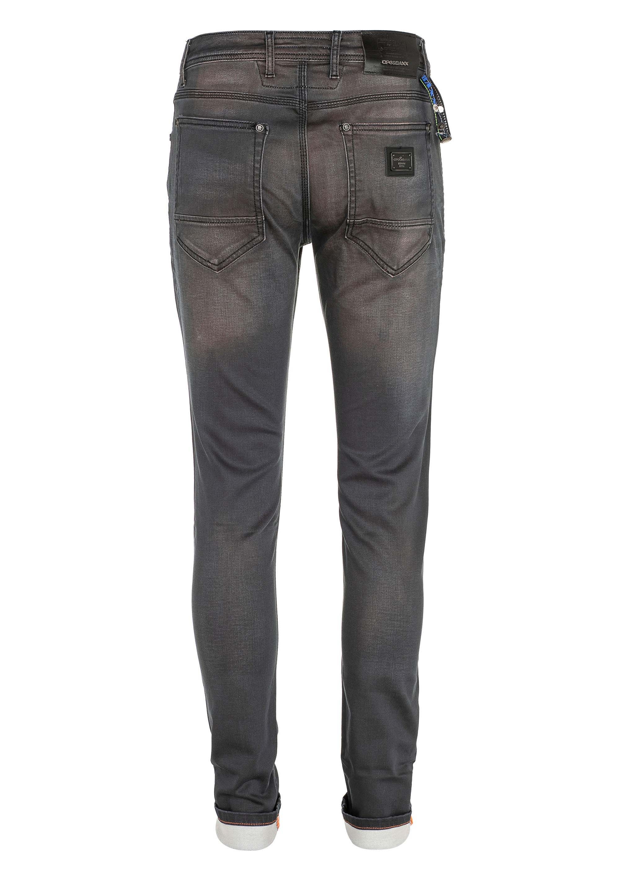 Cipo & Baxx Slim-fit-Jeans, im 5-Pocket Style in Straight Fit