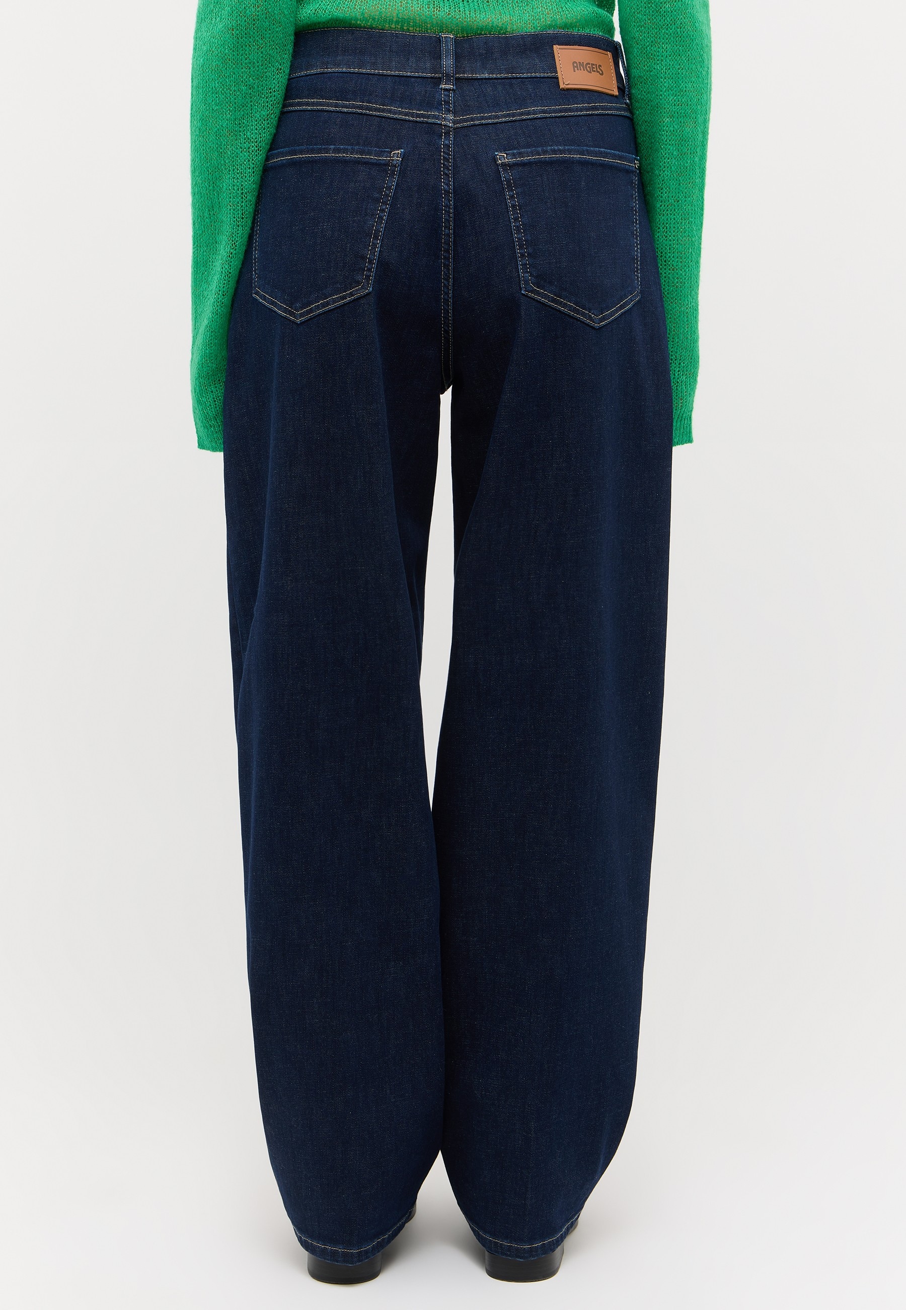 ANGELS 5-Pocket-Jeans »ELVA« in modischer O-Shape Passform