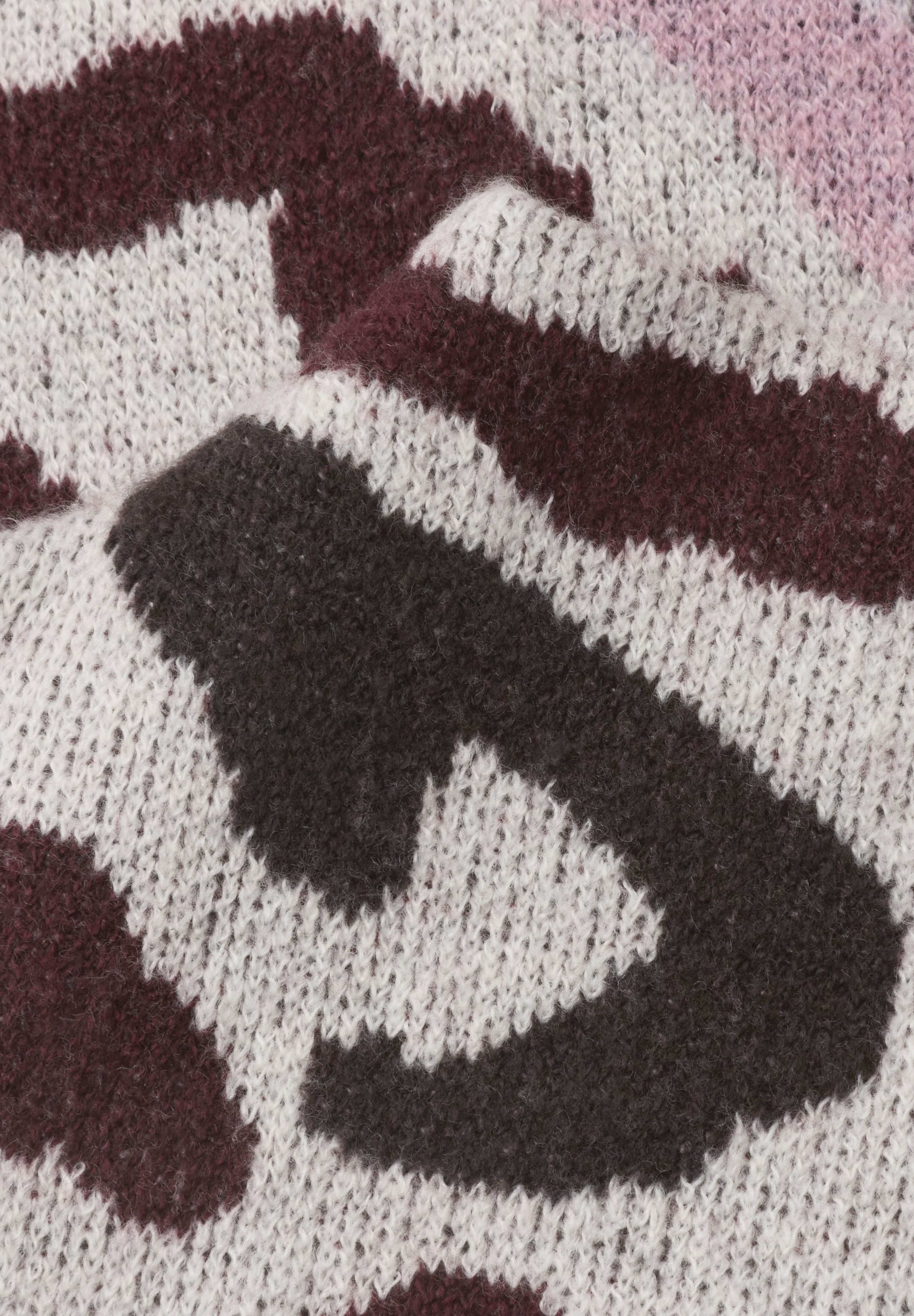 STREET ONE Stehkragenpullover mit Leomuster