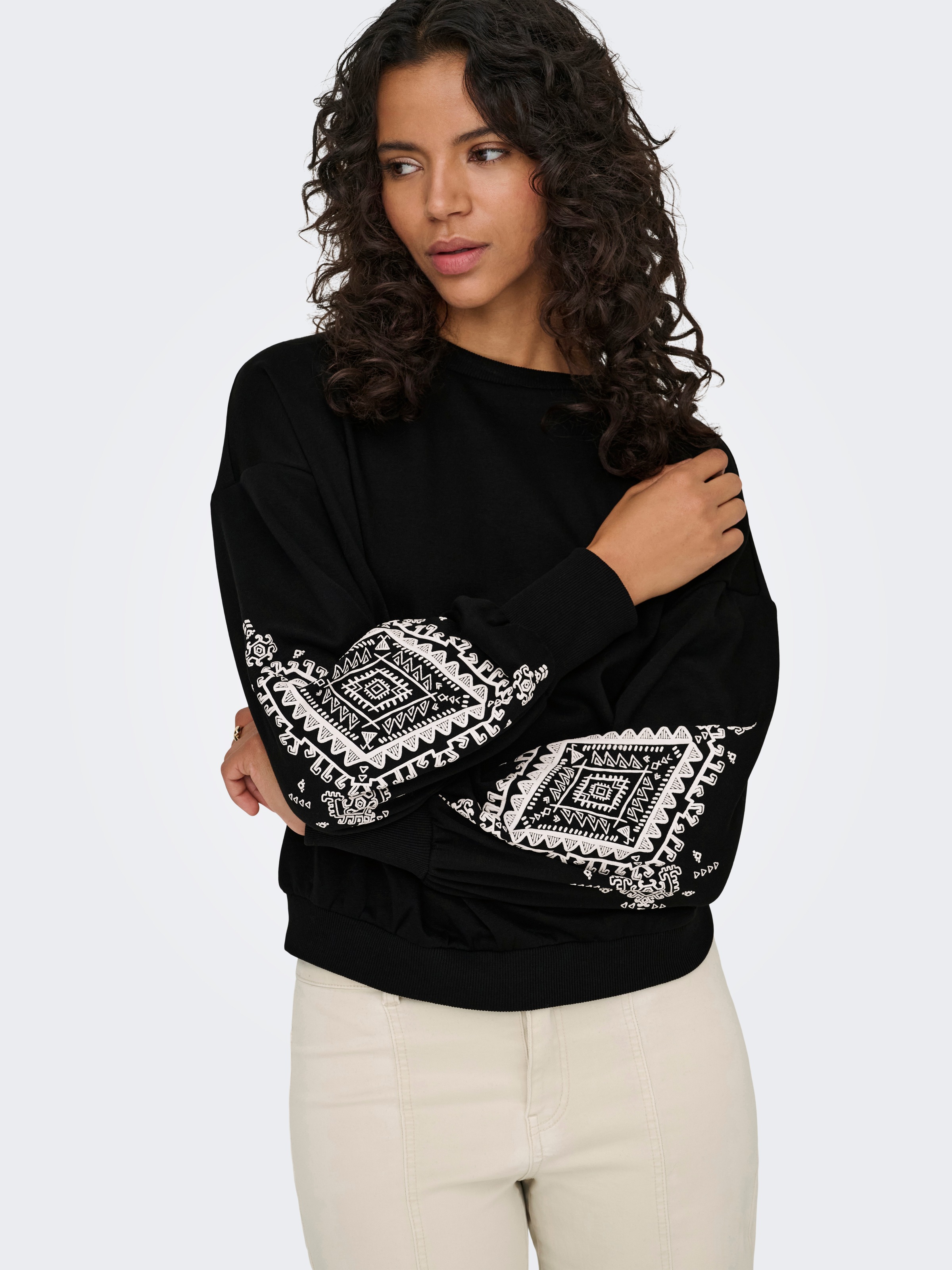 Thumbnail - ONLY "ONLBROOKE L/S O-NECK FLOWER SWT", Baumwollmischung, regular fit