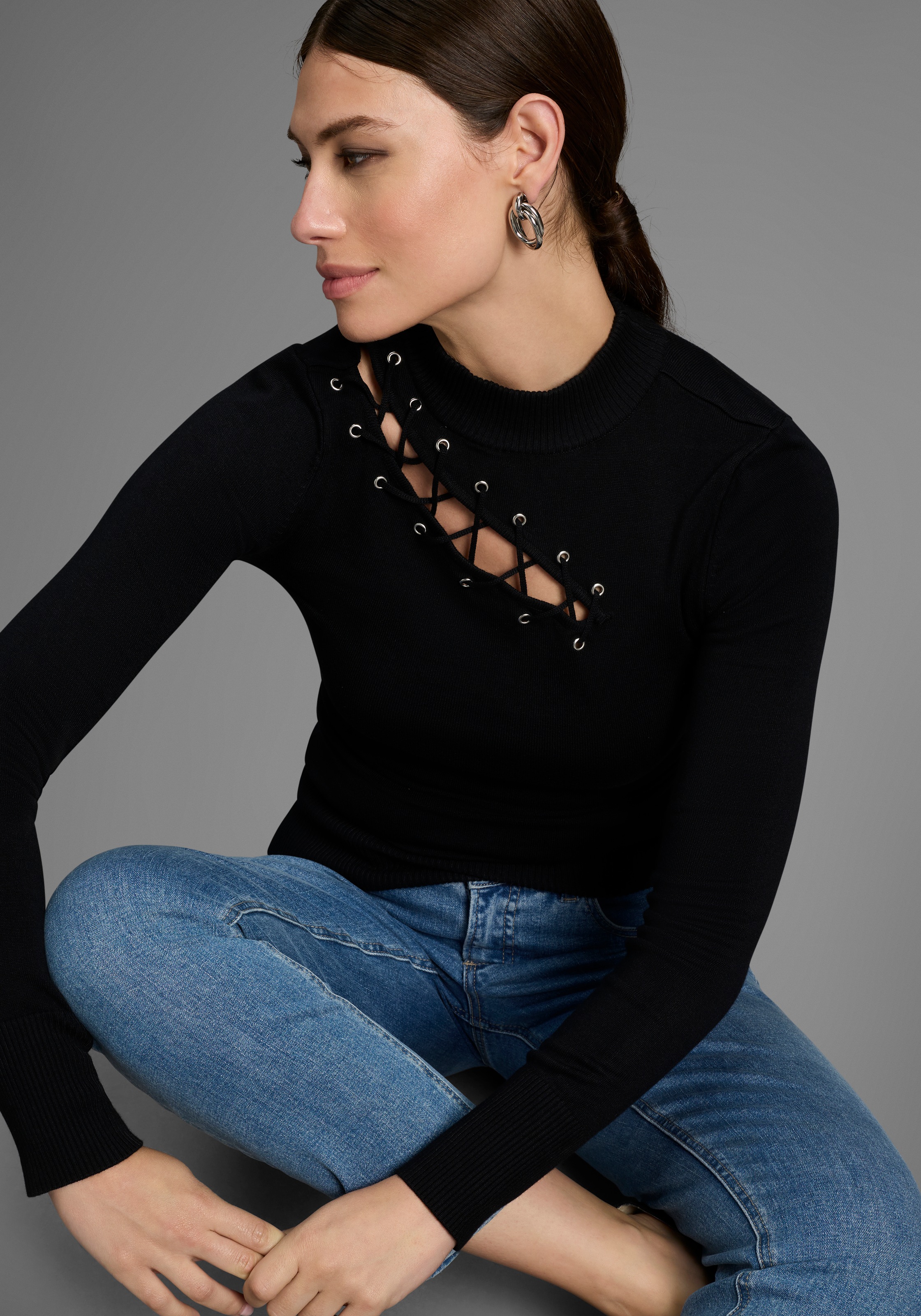 Melrose Stehkragenpullover, feminine Passform mit Zier-Schnürung günstig online kaufen