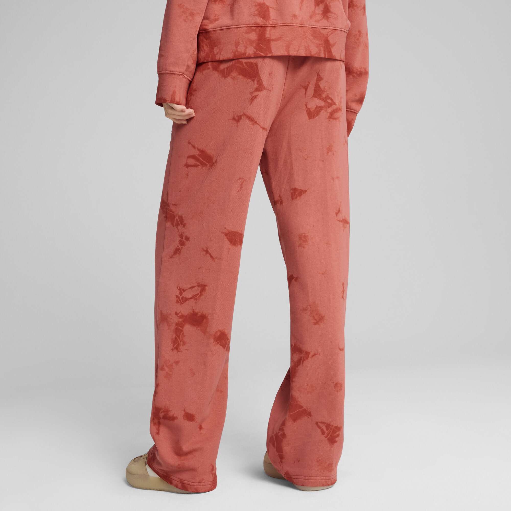 PUMA Sporthose »WARDROBE ESS FLORAL PACK Straight Fit Jogginghose mit Waschung«