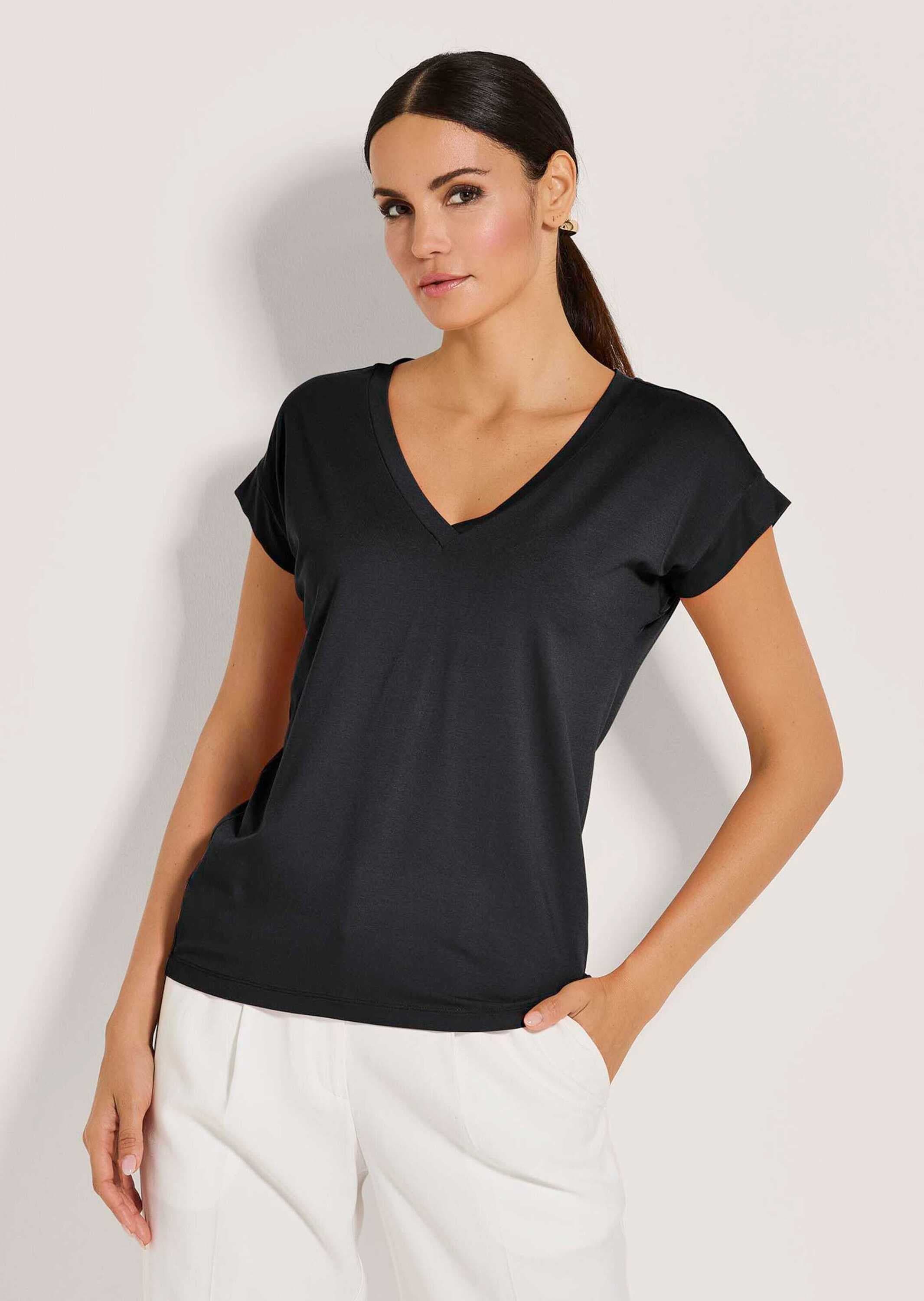 MADELEINE Kurzarmshirt »Shirt Legeres Shirt mit V-Ausschnitt«