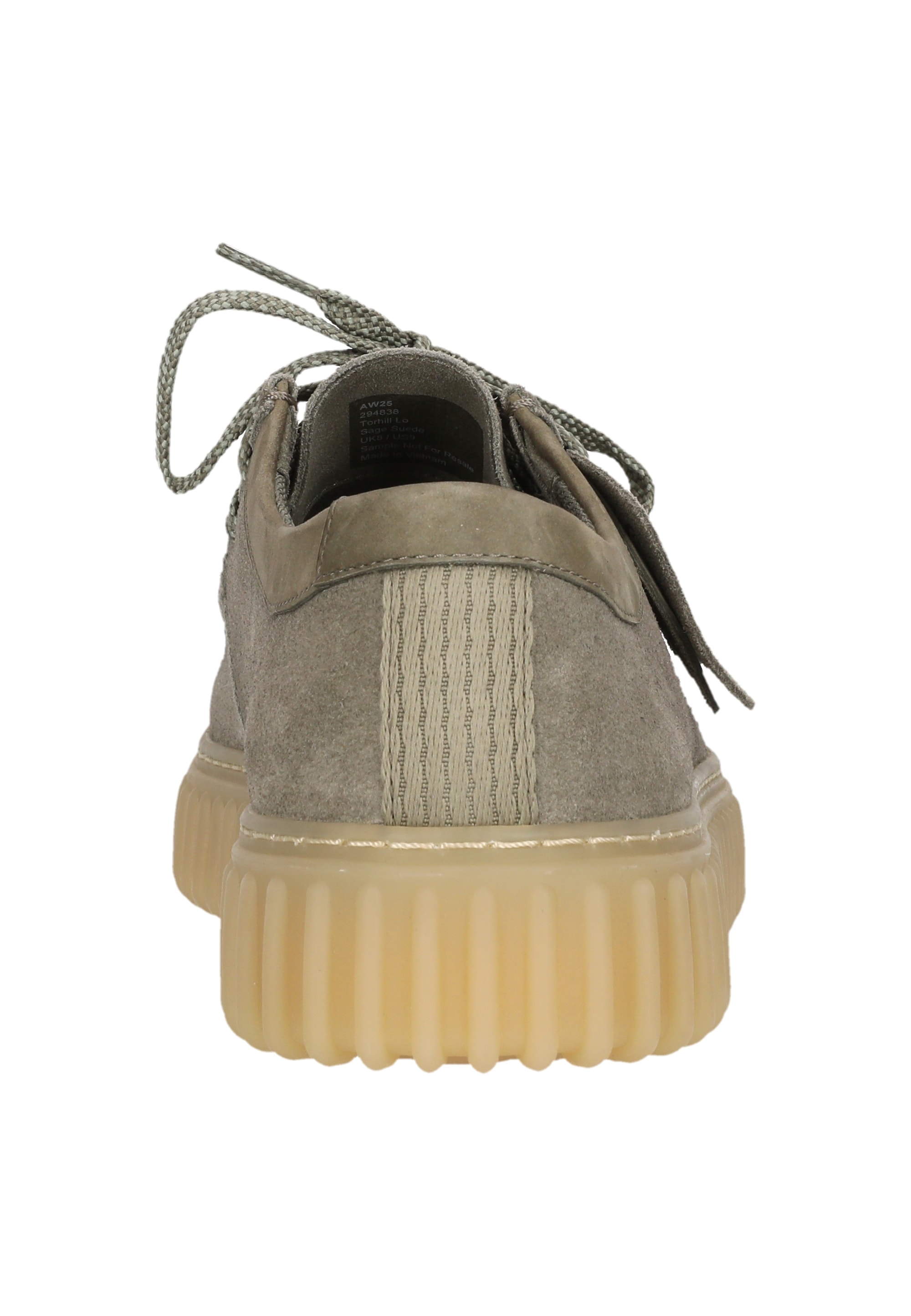 Clarks Schnürschuh »Torhill Low«, mit großer, gerippter Außensohle