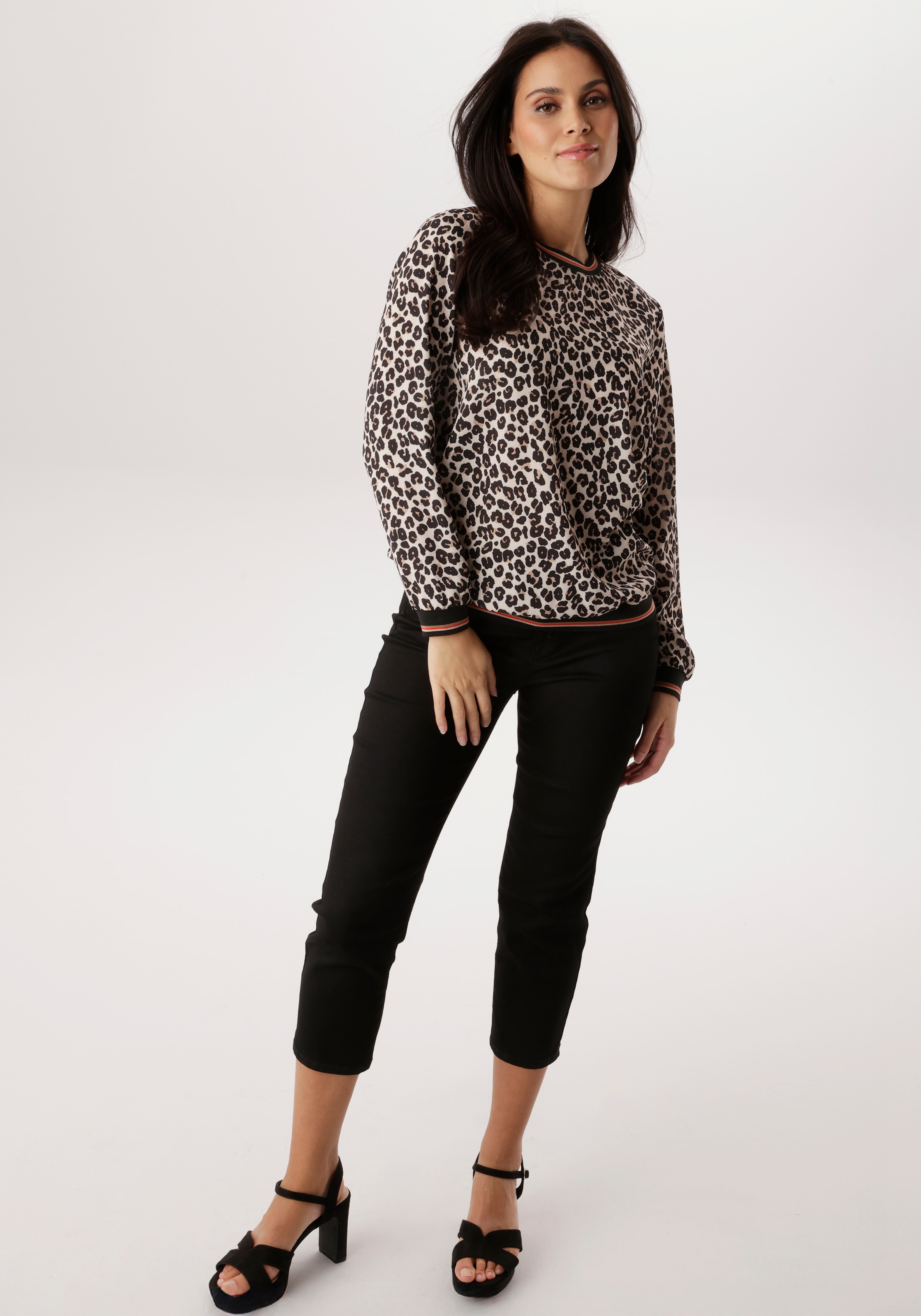 Aniston SELECTED Shirtbluse mit gestreiften Bündchen und Lepoarden-Print allover - NEUE KOLLEKTION