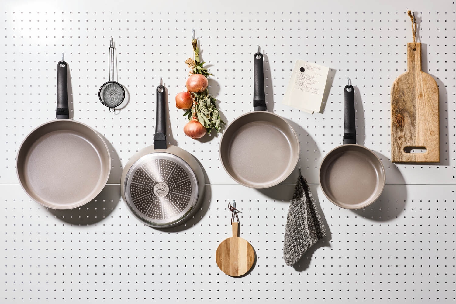 Fissler Bratpfanne »Ceratal® Evo Comfort« Aluminium Keramikpfanne hergestellt ohne PFAS/PTFE – Made in Germany