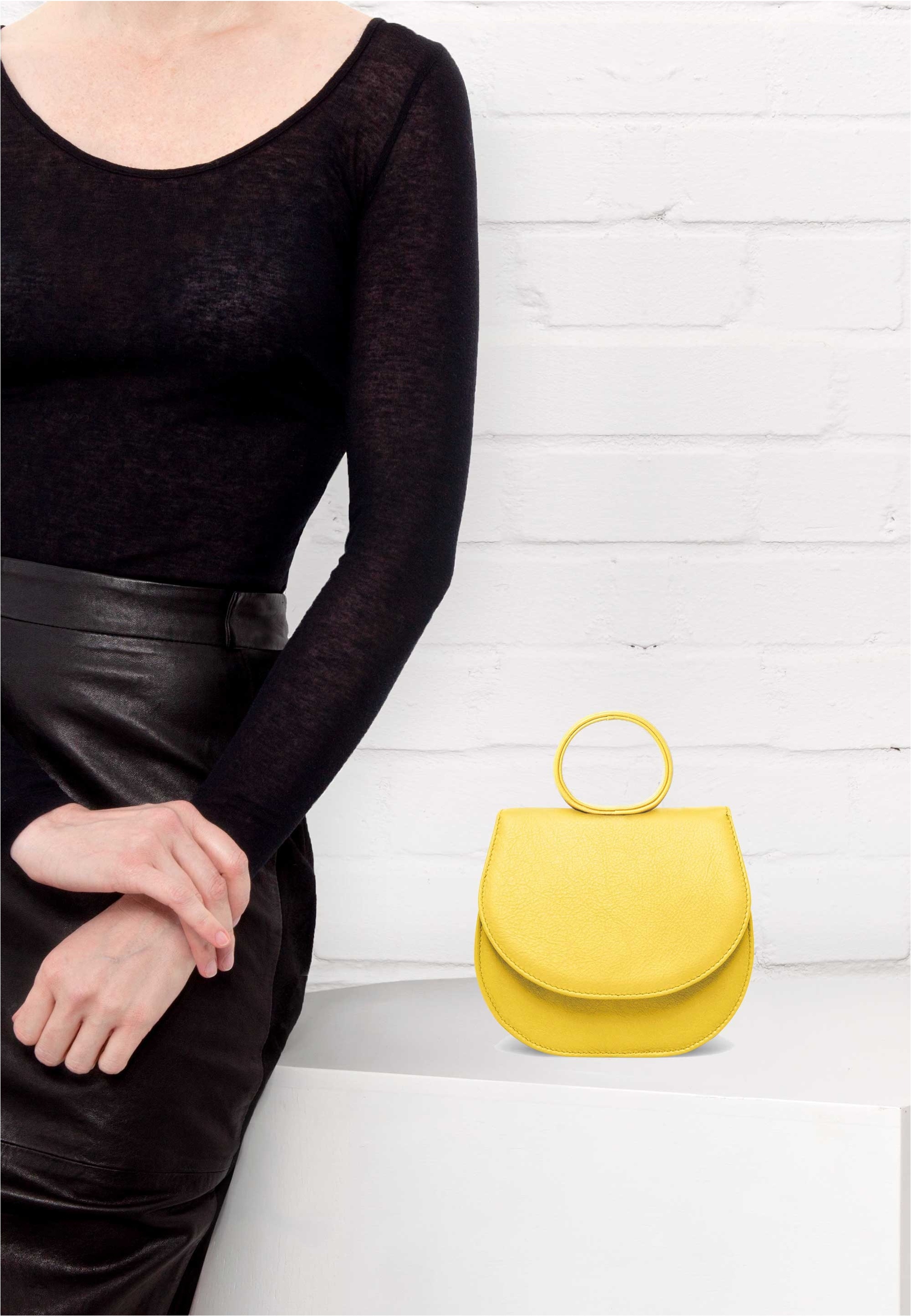 GRETCHEN Schultertasche »Ebony Mini Loop Bag«, aus italienischem Kalbsleder