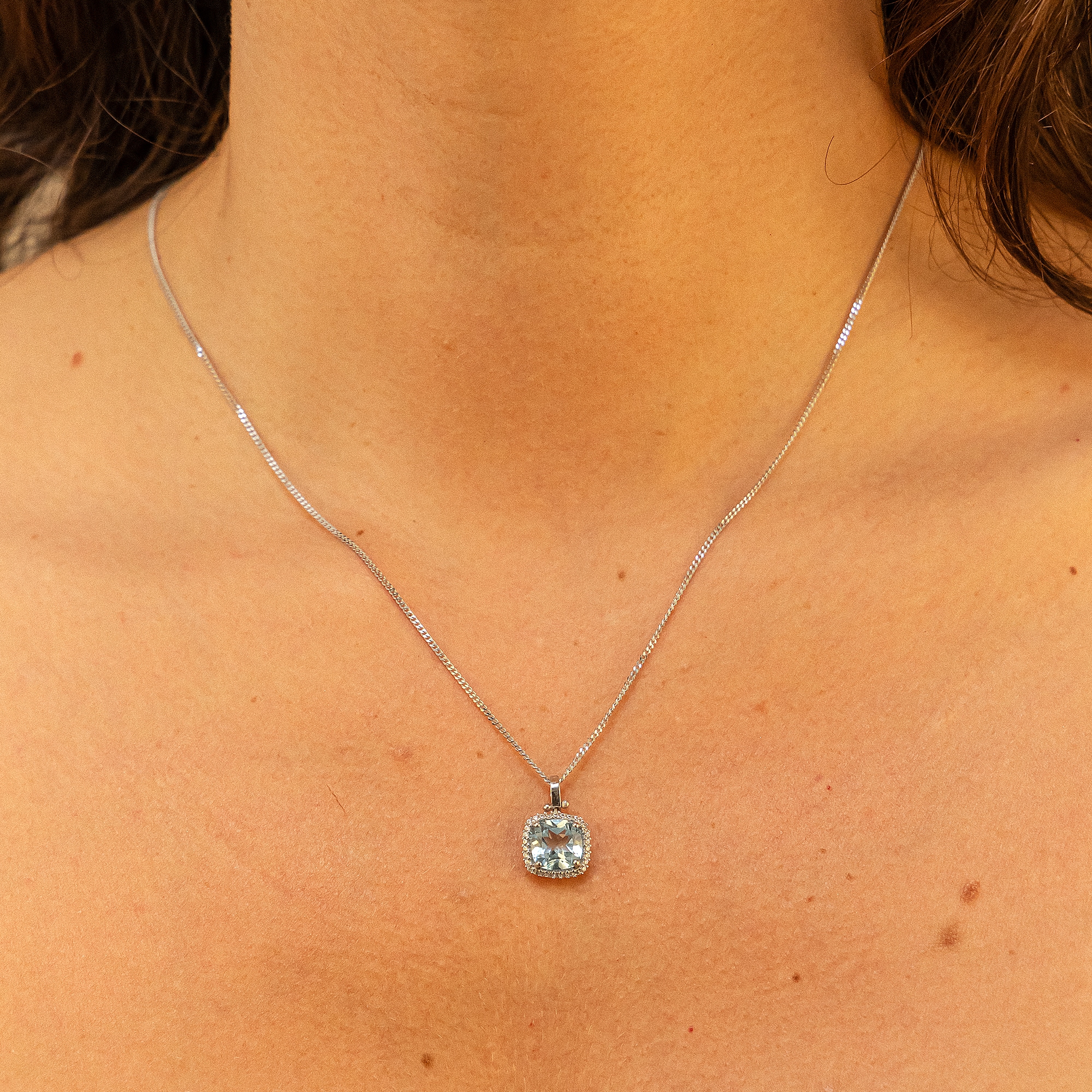 Fascination by Ellen K. Kette mit Anhänger »375 Gold mit Blautopas (beh.) und Zirkonia weiß«