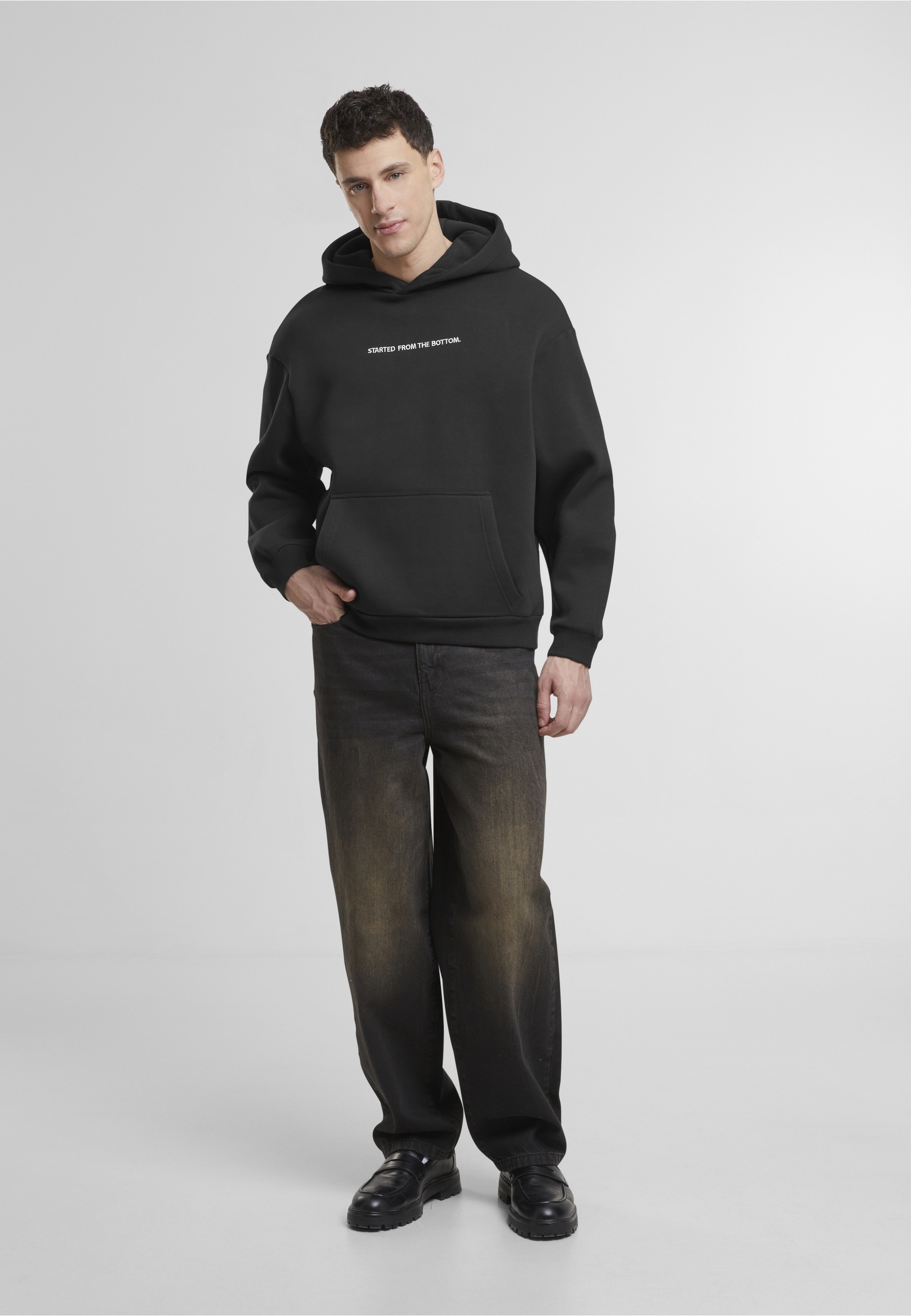 MisterTee Kapuzenpullover »MisterTee Started From The Bottom EMB Fluffy Hoody« 1 Stk.