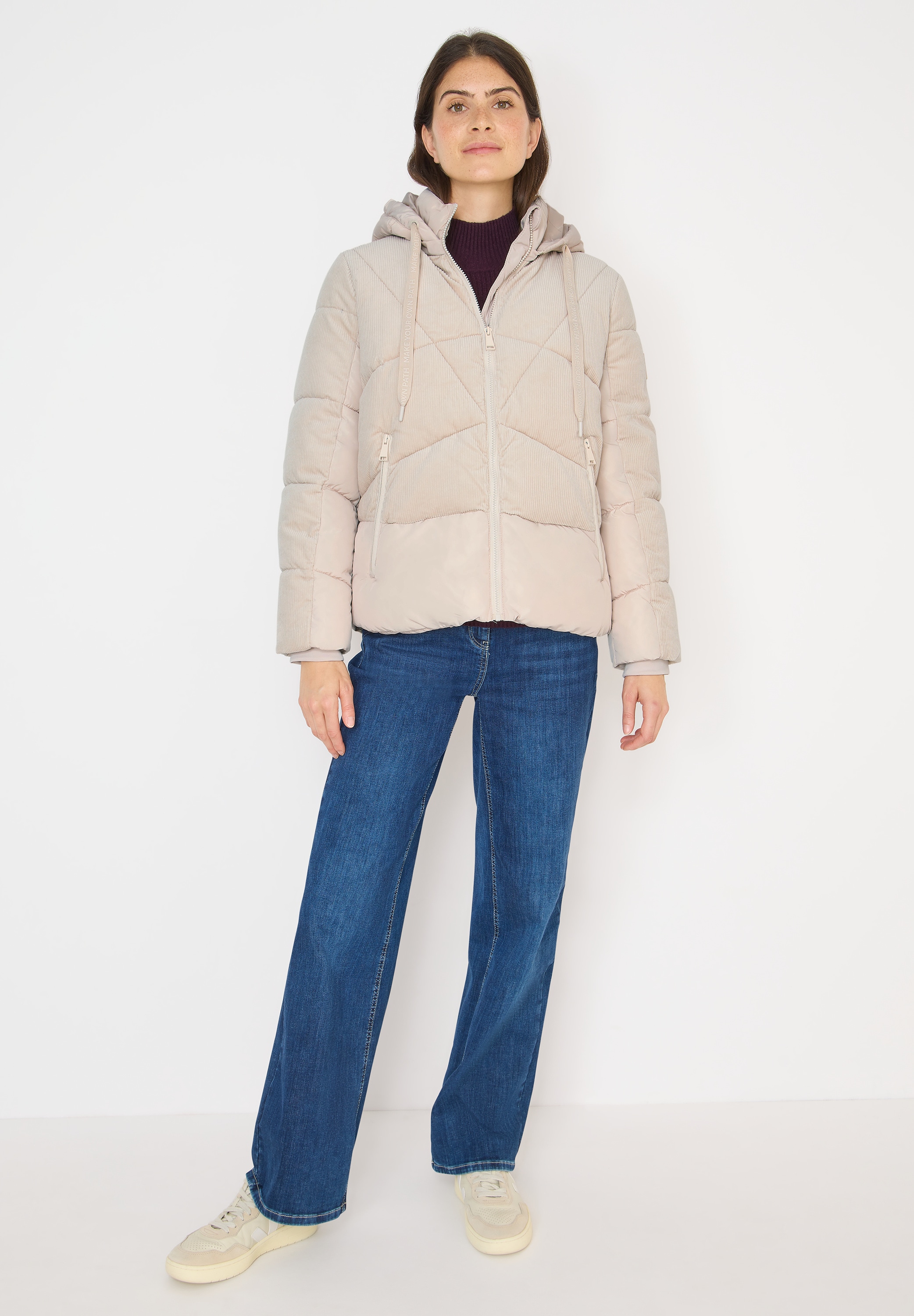 Cecil Steppjacke mit Kapuze mit Kapuze mit Tunnelzugband