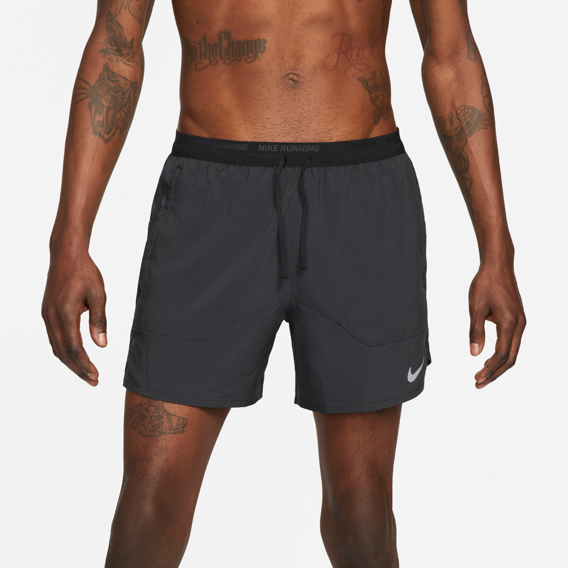 Laufshorts NIKE "DRI-FIT STRIDE MENS 5" BRIEF-LINED", Herren, Gr. L, N-Gr, schwarz (schwarz, schwarz, reflective silv), Obermaterial: 100% Polyester, Hosen 2