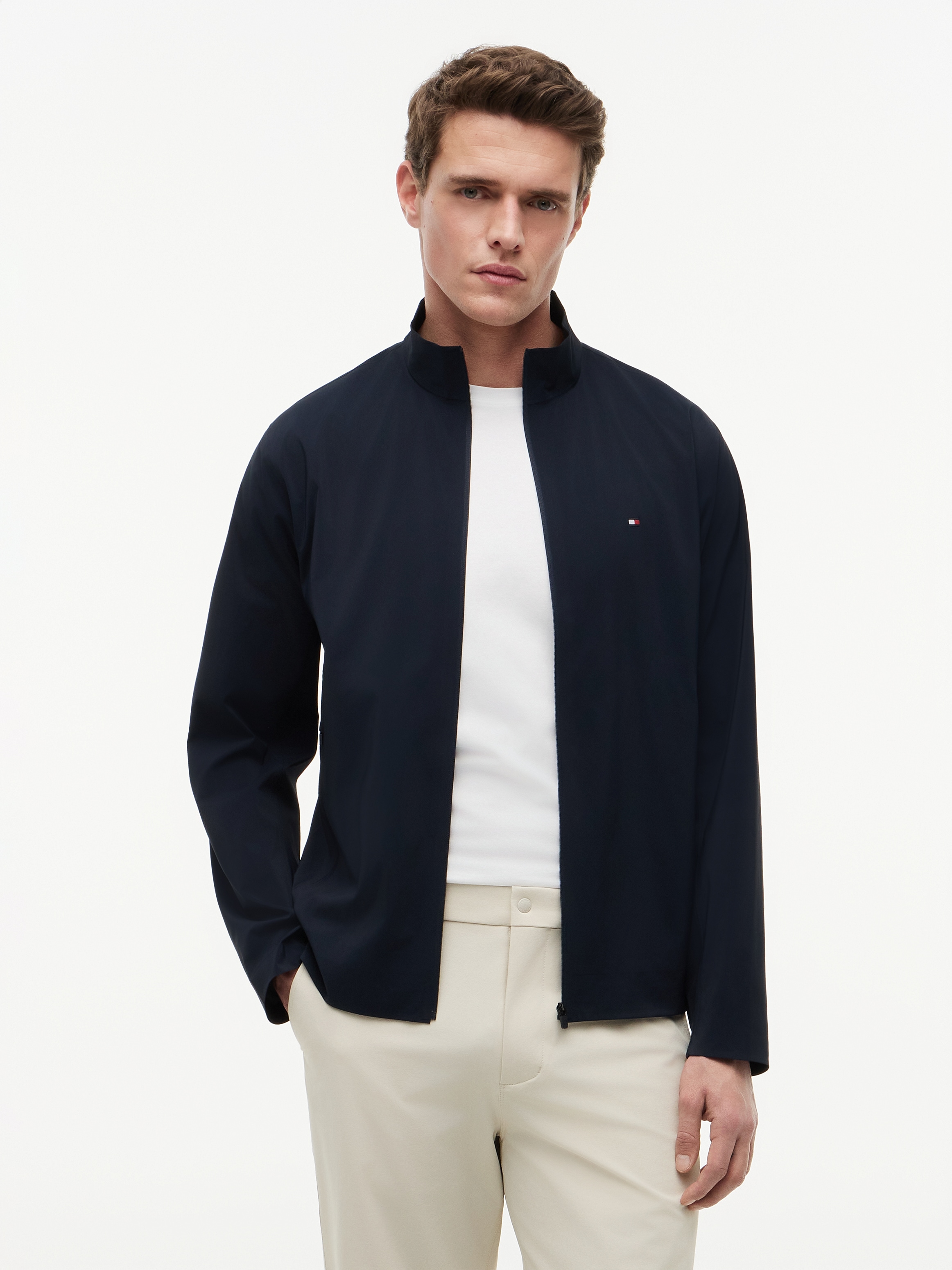 Tommy Hilfiger Blouson "ULTRA LIGHT TECH" glatte Materialqualität Performance Tech Qualität Atmungsaktiv