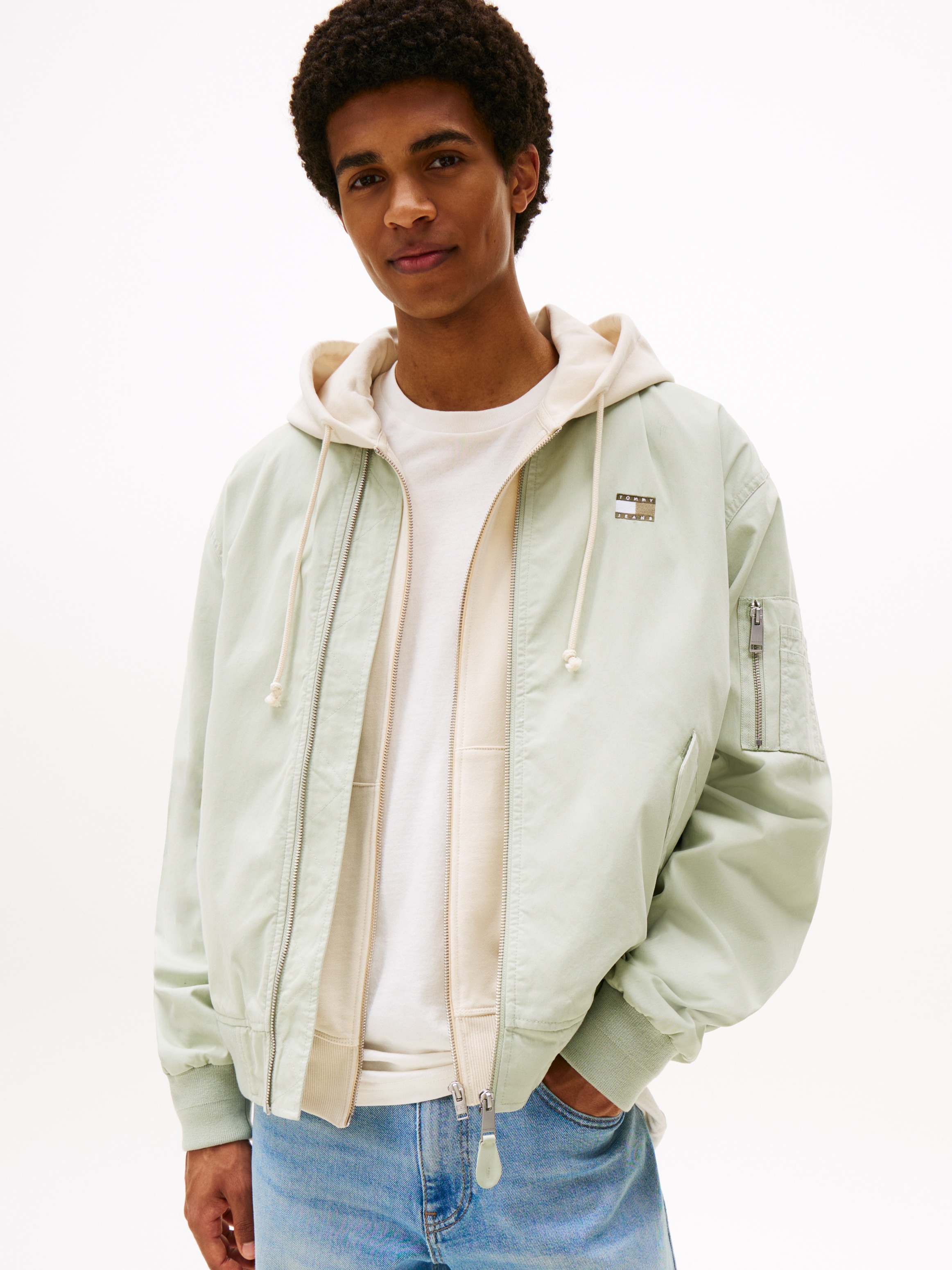 Tommy Jeans Bomberjacke "TJM COTTON BOMBER JACKET", ohne Kapuze, Mit Rundha günstig online kaufen