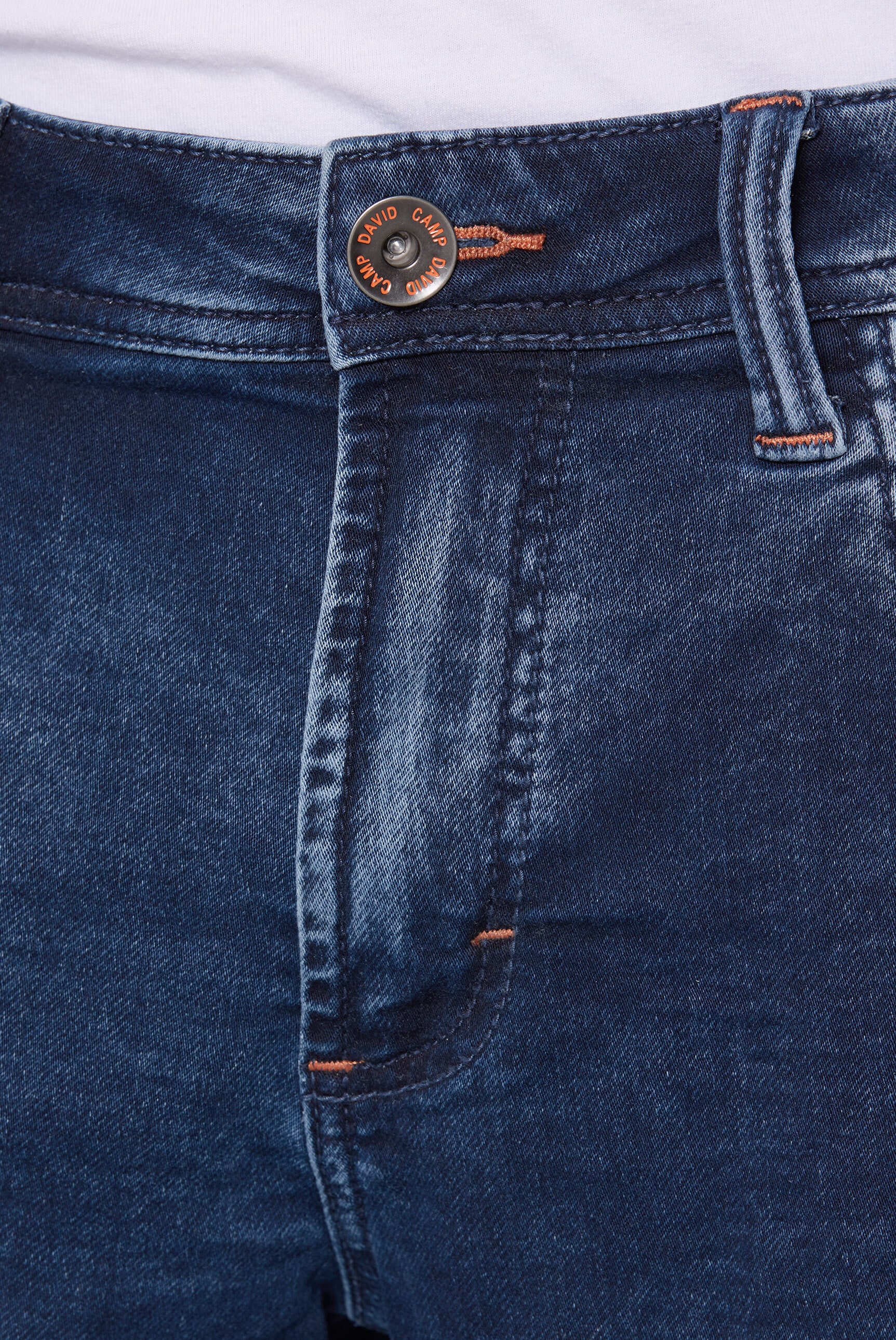 CAMP DAVID Jeansshorts, mit tief sitzenden Gesäßtaschen